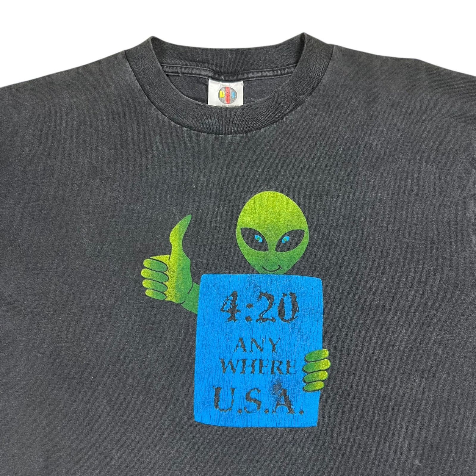 Vintage Vintage 90s 4:20 Alien Anywhere USA faded pot tee (XL) Size US XL / EU 56 / 4 - 2 Thumbnail