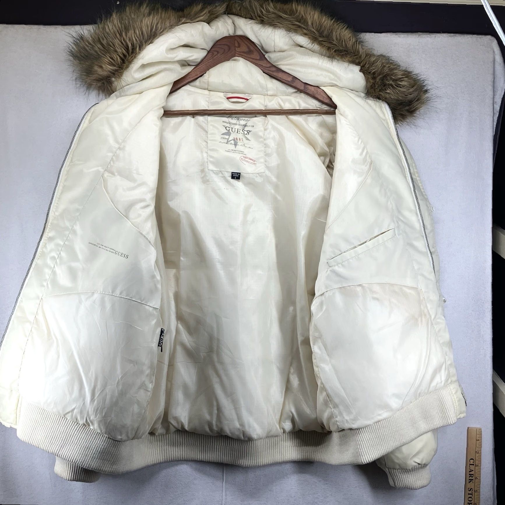 Guess GUESS Women's Puffer Jacket Down Feather Filled Full Zip Faux Fur Hood Large Beige Mid-Length Winter Fall Size L / US 10 / IT 46 - 3 Thumbnail