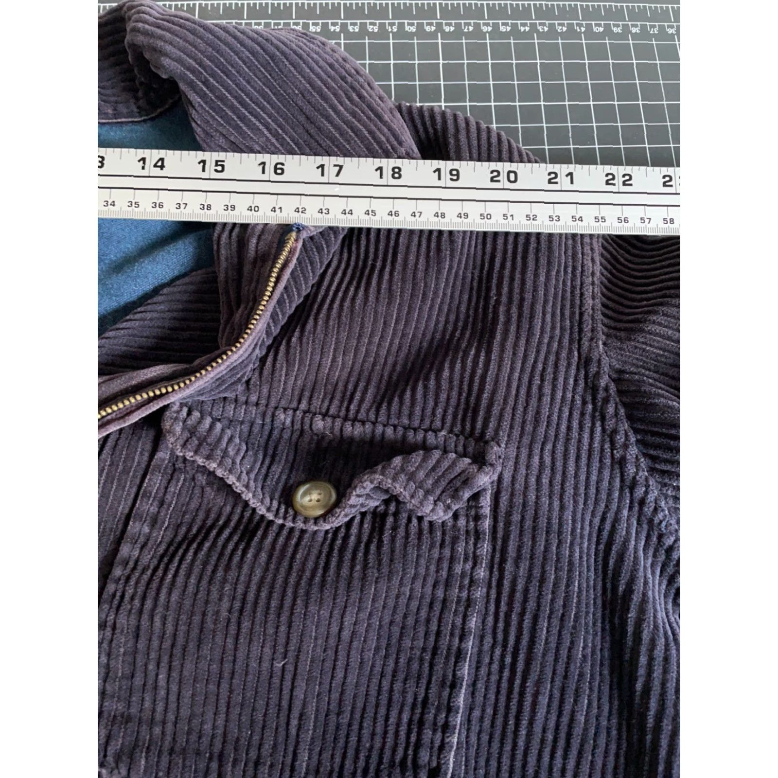American Eagle Outfitters American Eagle Corduroy Zip Shirt Jacket Mens XL Black Faded Unlined Shacket Size US XL / EU 56 / 4 - 7 Thumbnail
