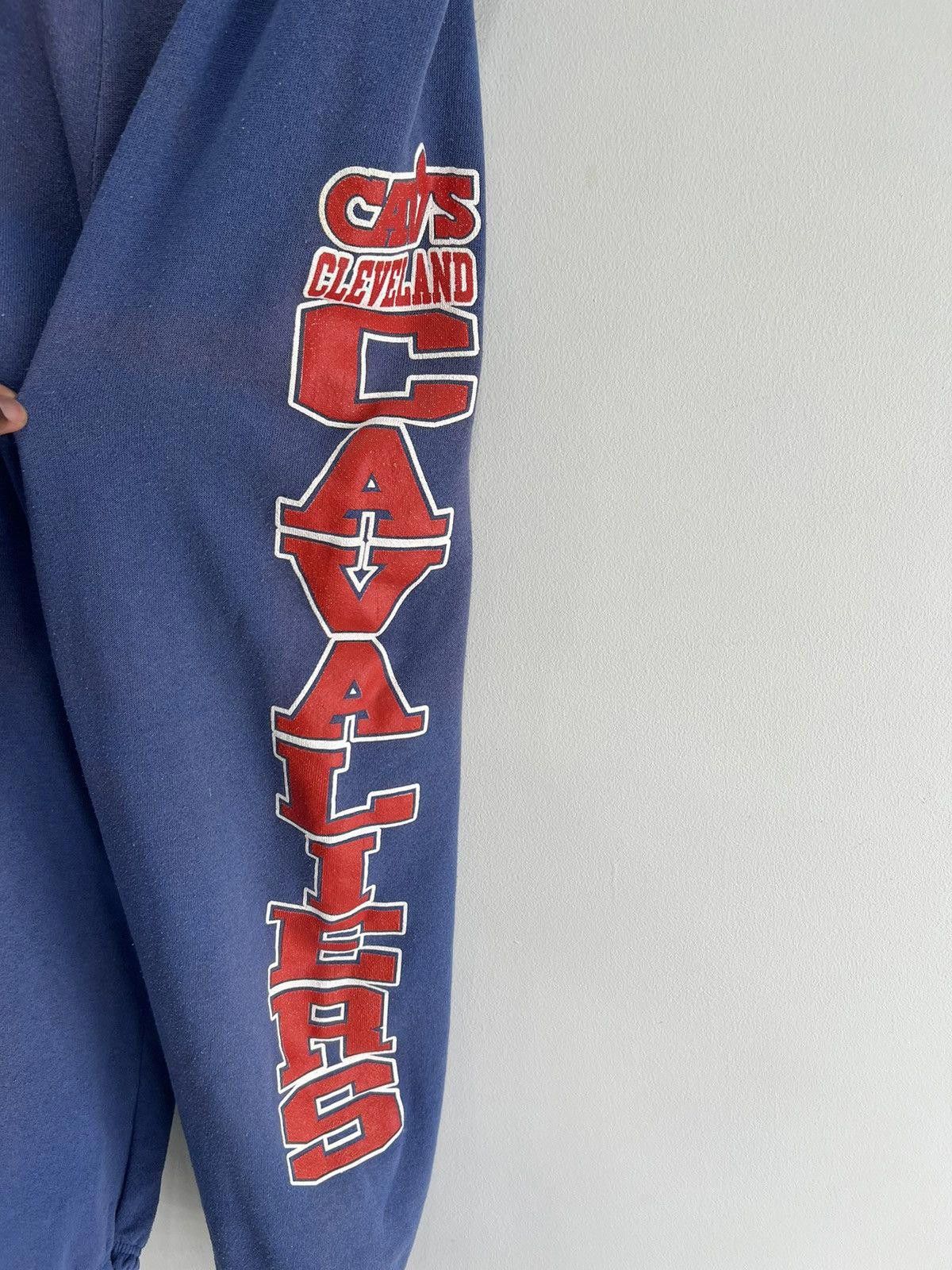 Vintage Vintage Cleveland Cavs Caveliers Sweatpants pants Size US 34 / EU 50 - 2 Thumbnail