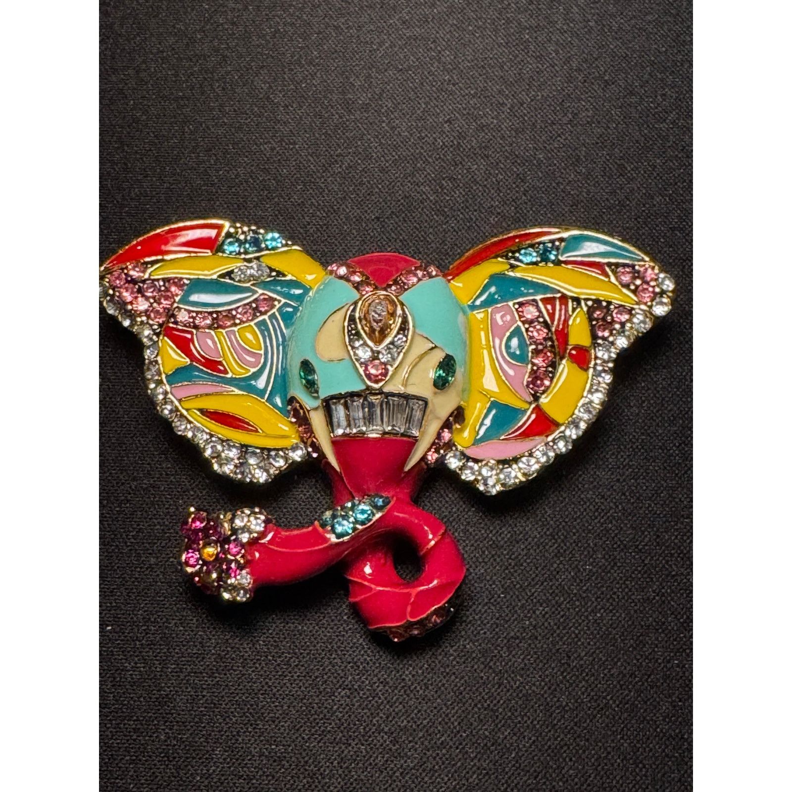 Other Large Rhinestone Elephant MultiColored Brooch Size ONE SIZE - 2 Thumbnail