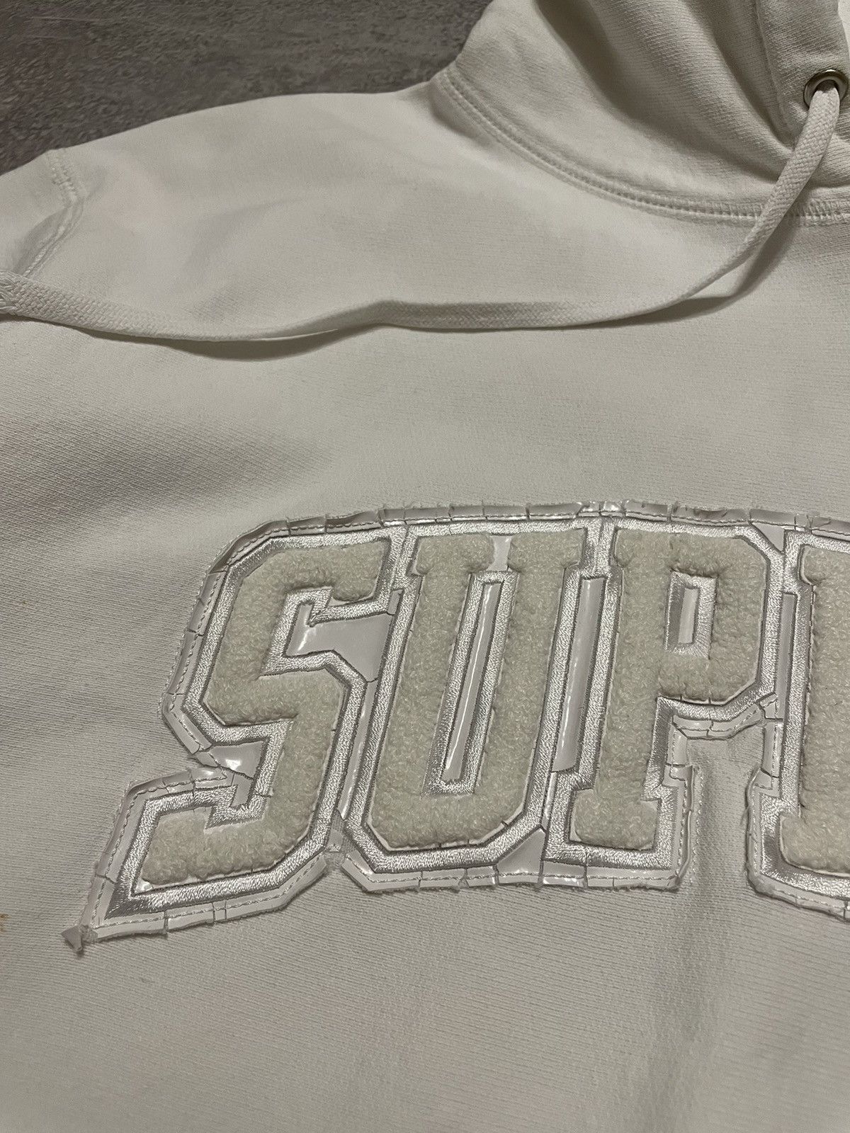 Supreme Supreme Hoodie Size US L / EU 52-54 / 3 - 8 Thumbnail