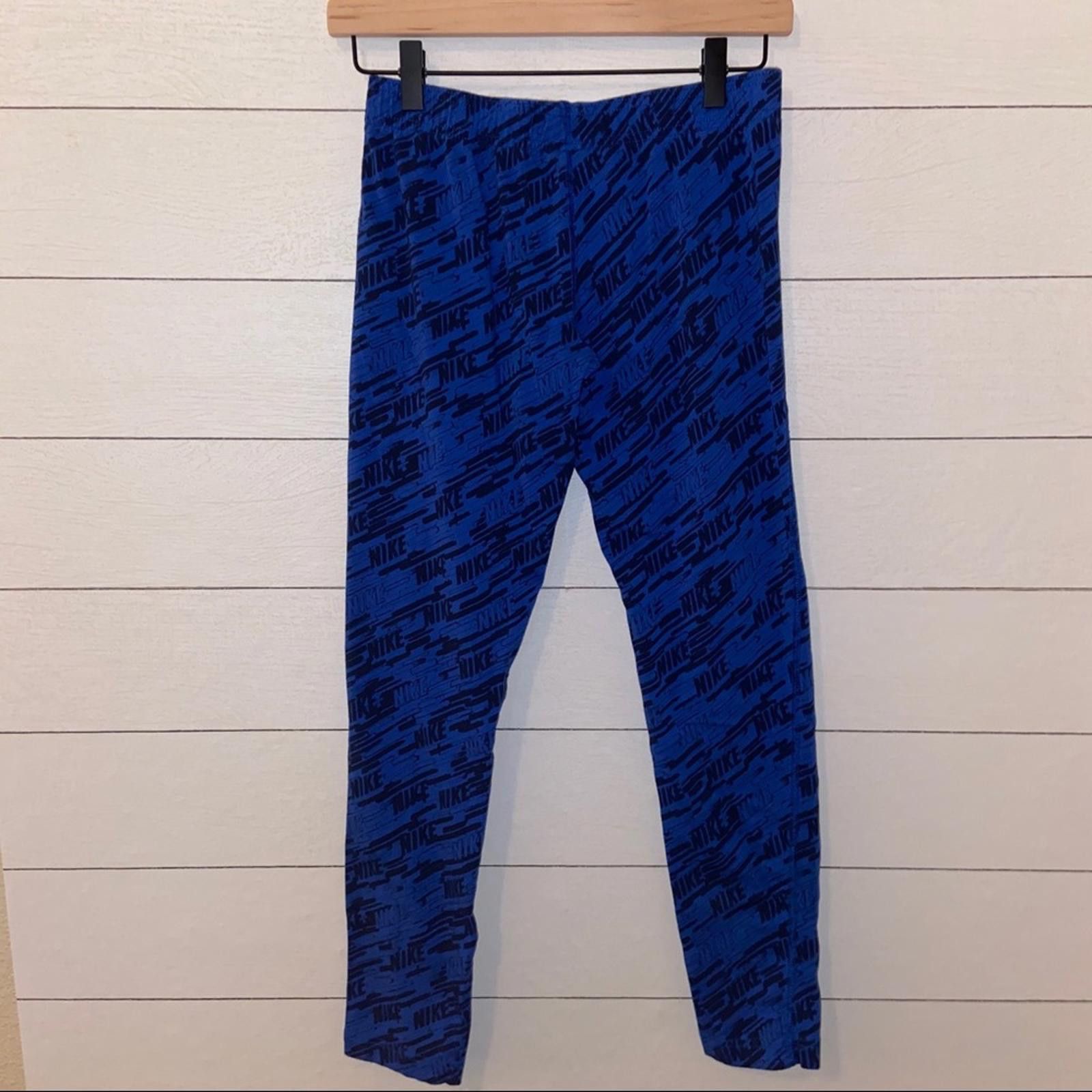 Nike Nike Logo Leggings, Youth XL. Can fit an adult large Size US 26 / EU 42 - 2 Thumbnail