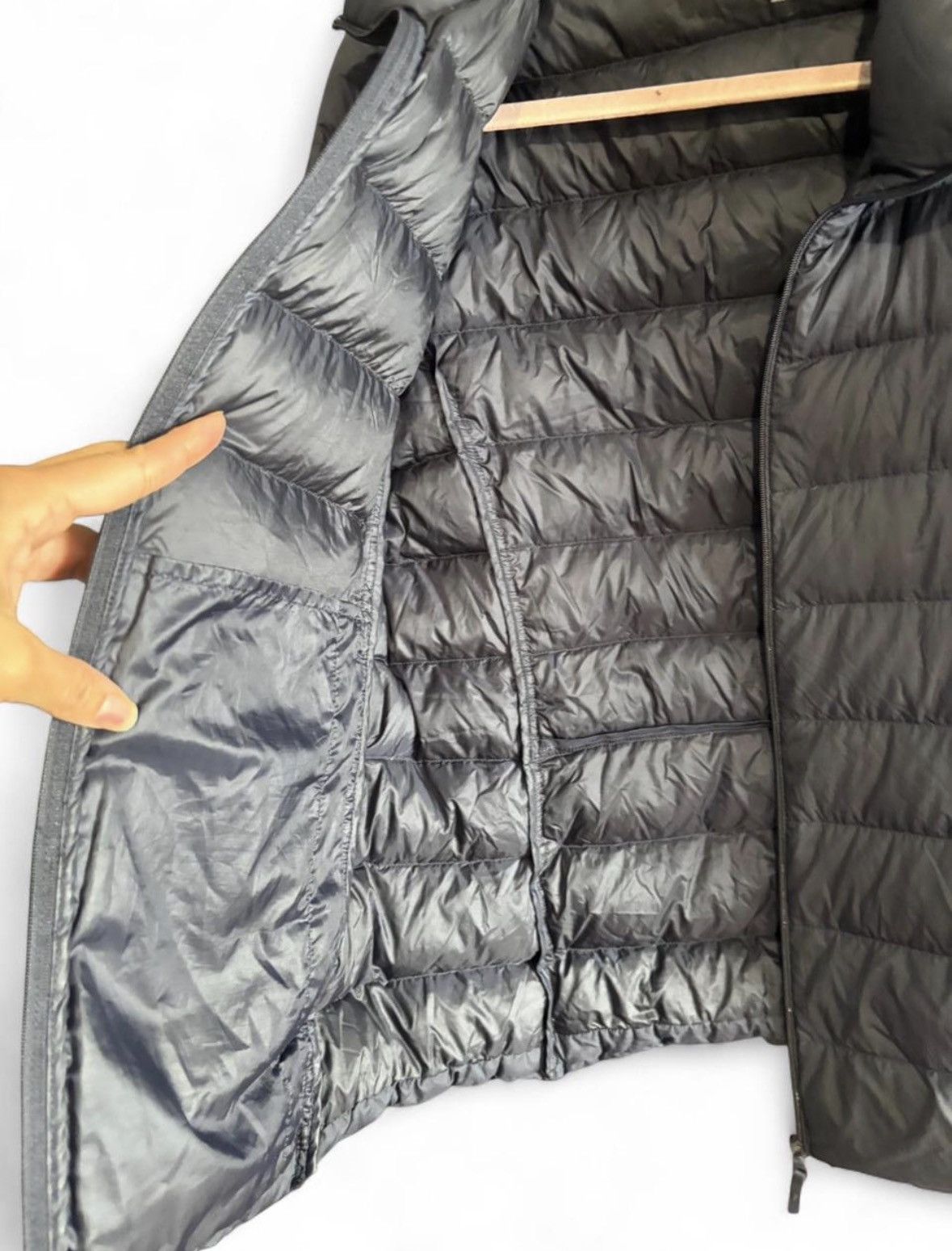 Uniqlo UNI-QLO Ultra Light Down Navy Blue Puffer Jacket Size Size US M / EU 48-50 / 2 - 3 Thumbnail