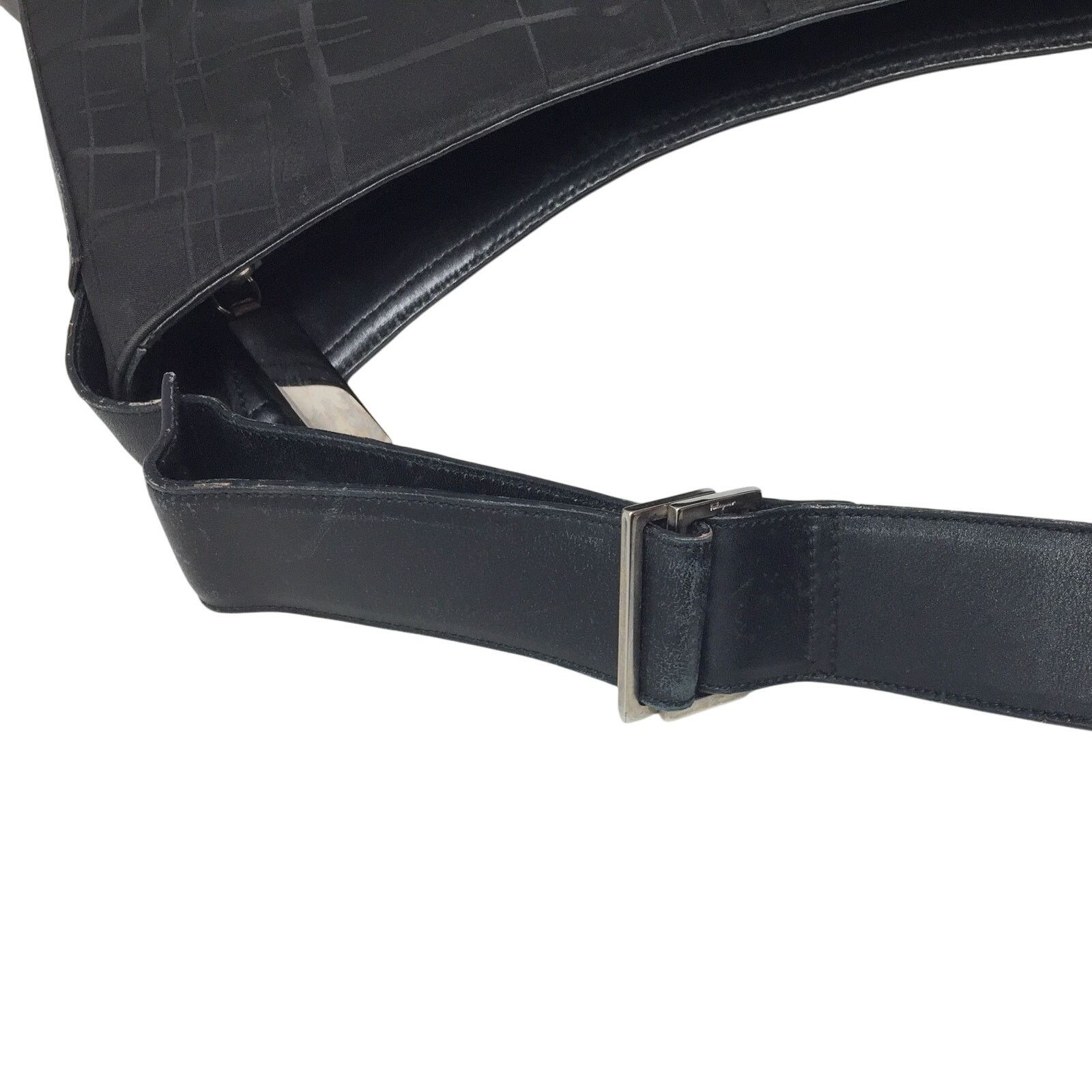 Salvatore Ferragamo Salvatore Ferragamo Black Nylon Shoulder Bag Size ONE SIZE - 10 Thumbnail