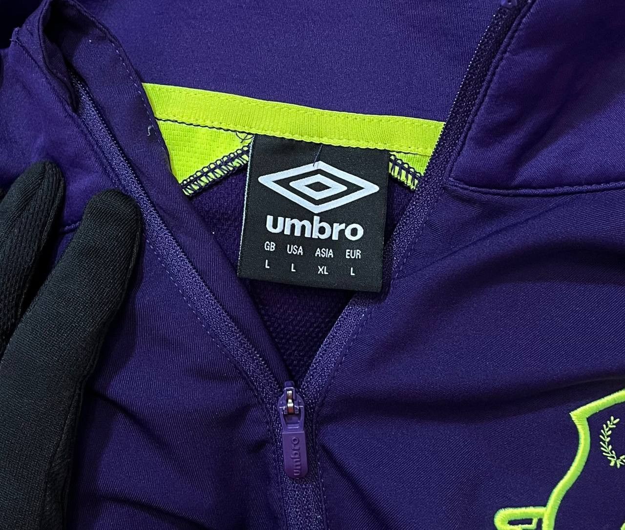 Umbro Everton fc The Toffees Training Long Sleeve shirt Umbro Size US L / EU 52-54 / 3 - 7 Thumbnail