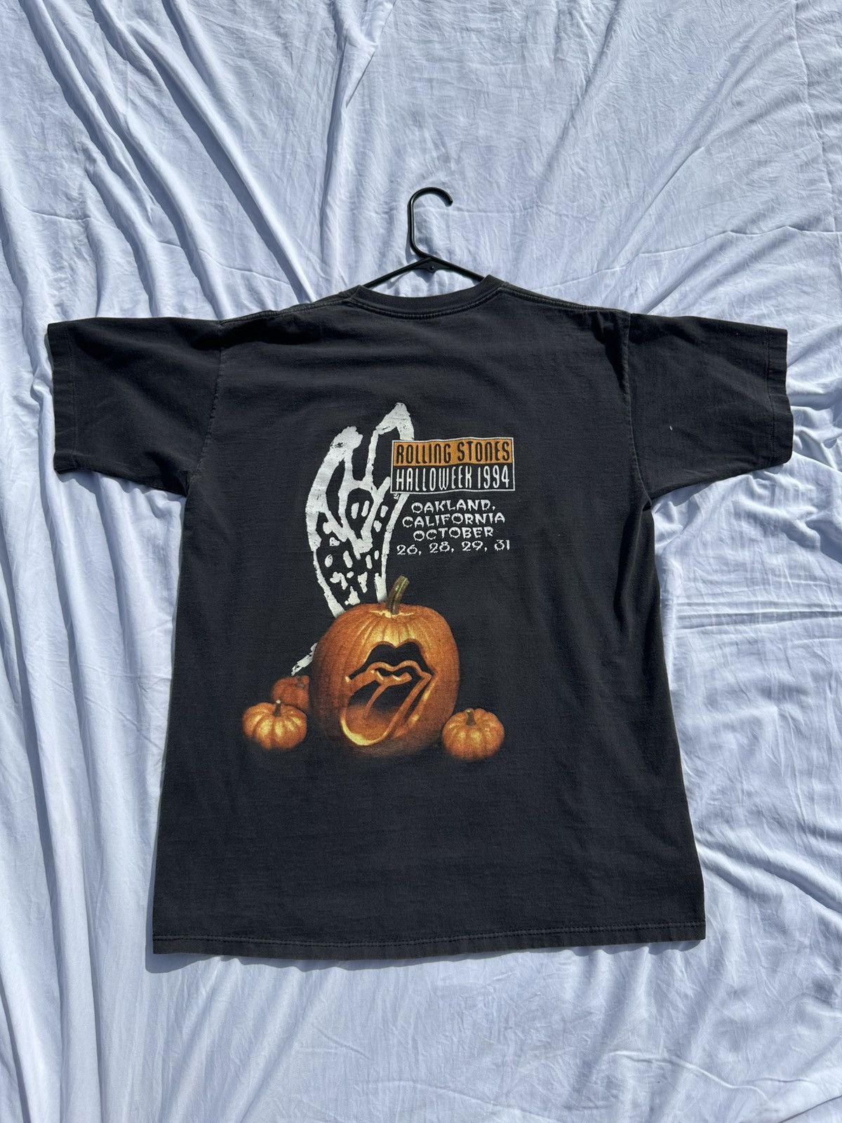 Vintage Vintage 1994 Rolling Stones Vampire Fang Logo tee Size US XL / EU 56 / 4 - 4 Thumbnail