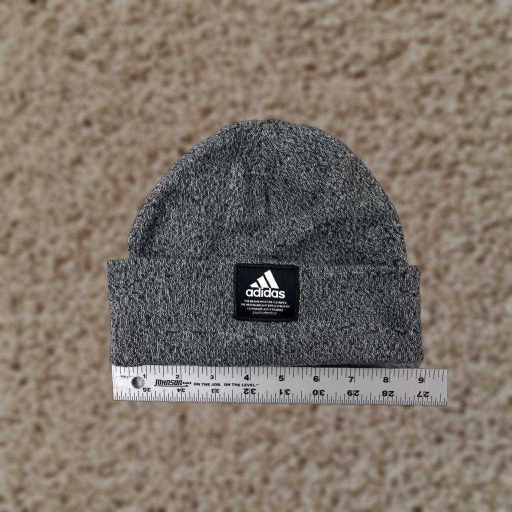 Adidas adidas Beanie Mens One Size Gray Knit Logo 3 Stripes Ski Hat/Cap Beanie Winter Outdoor Sports Adults Mens Size ONE SIZE - 1 Thumbnail