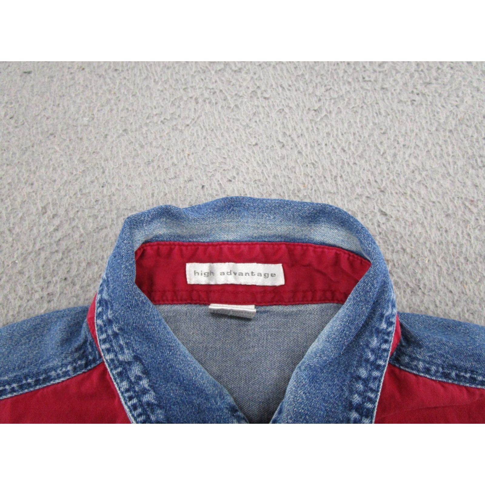 Vintage VINTAGE High Advantage Denim Button-Up Shirt Western 90s Blue L Men’s Button-Down Collared Long Sleeve Casual Shirt Mens Regular Cotton Denim Size US L / EU 52-54 / 3 - 3 Thumbnail