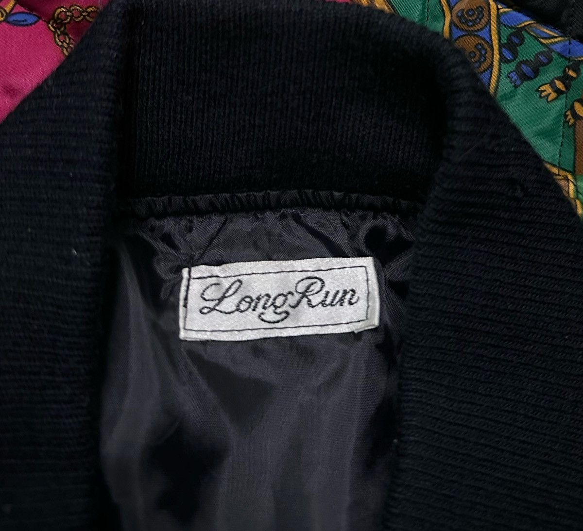 Japanese Brand bomber jacket inspired by Chanel Size US L / EU 52-54 / 3 - 6 Thumbnail