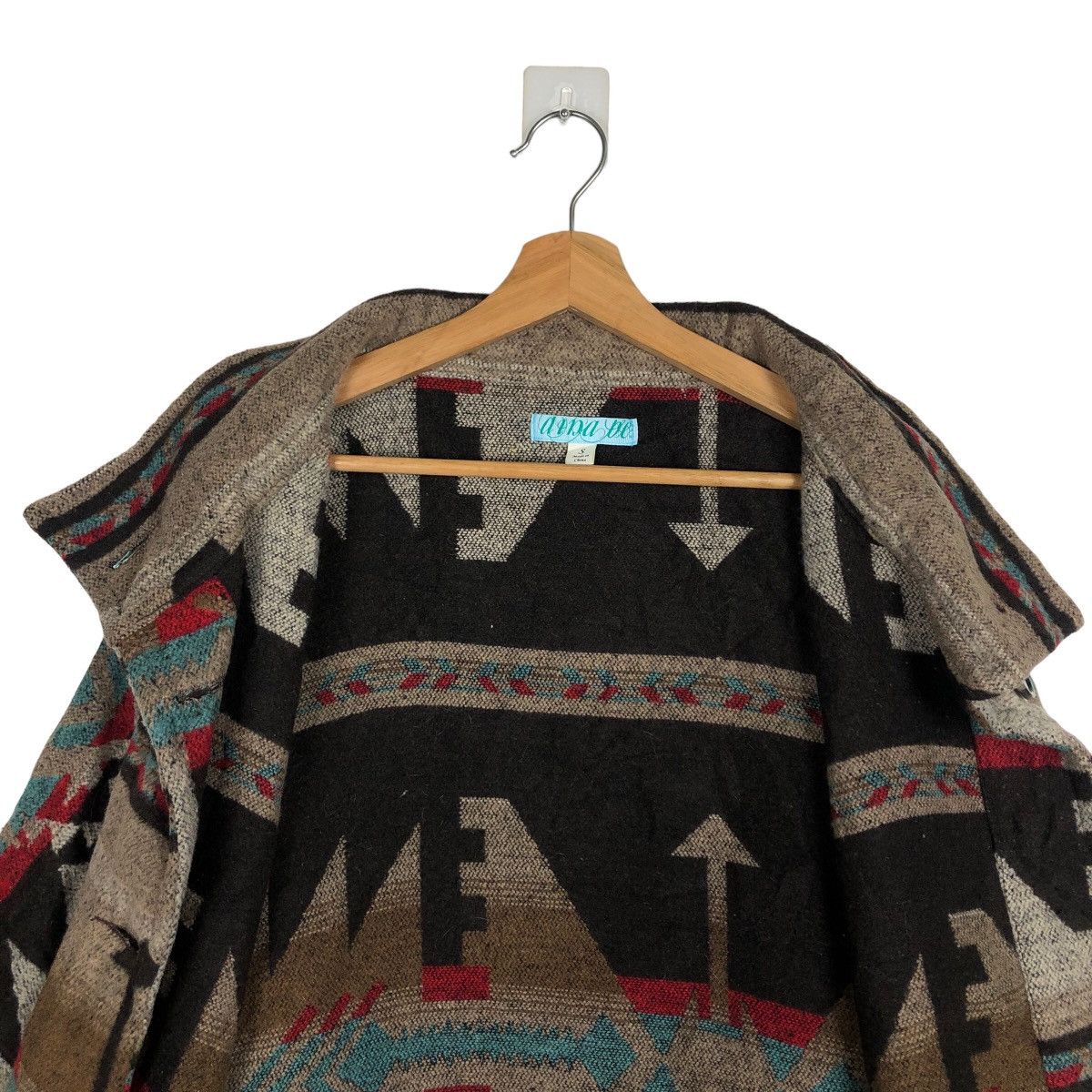 Japanese Brand VINTAGE WOOL NAVAJO AZTEC DESIGN JACKET JAPAN Size US S / EU 44-46 / 1 - 10 Thumbnail