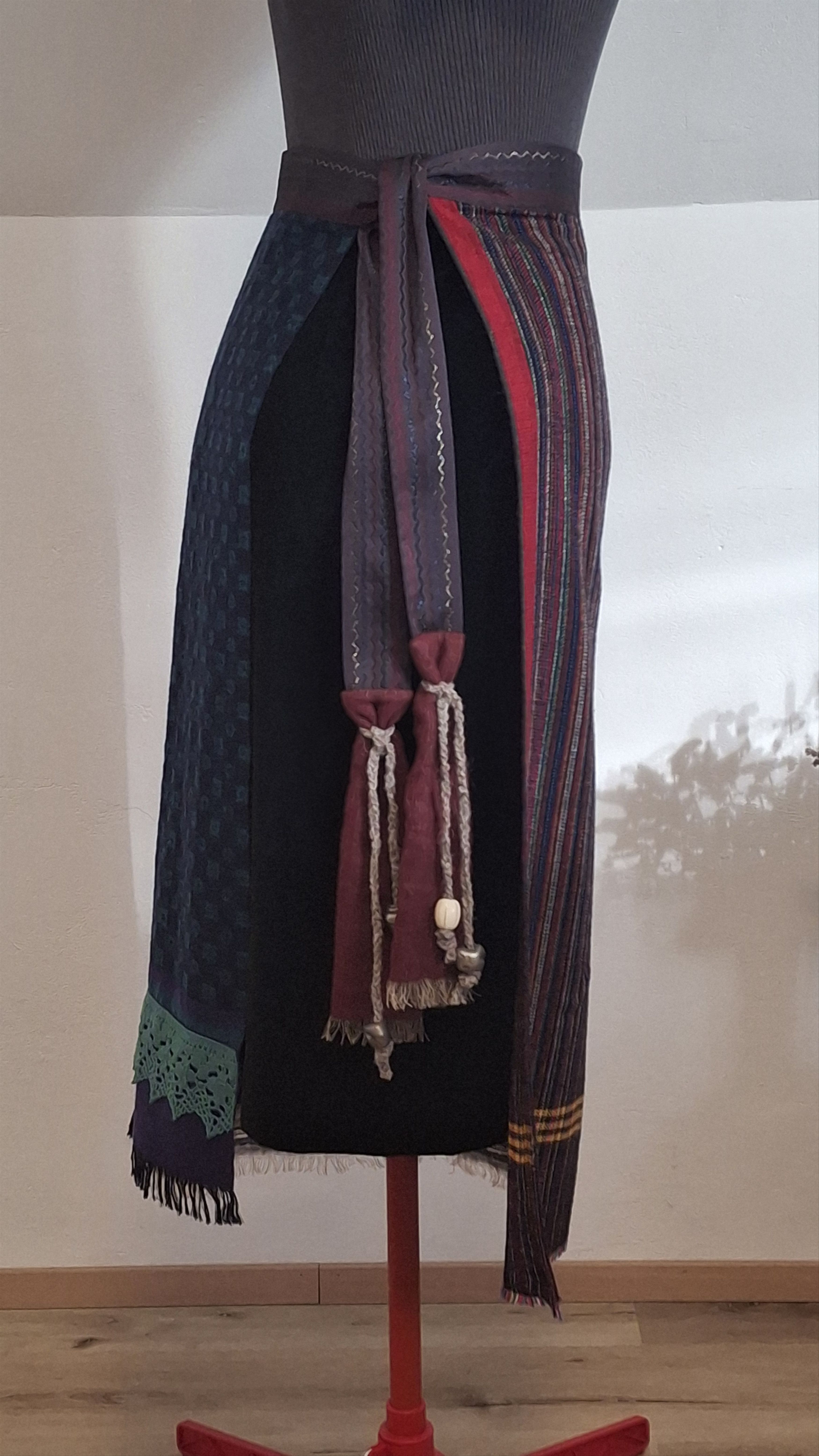 Vintage Artisanal Upcycled Wrap Skirt Size 30" / US 8 / IT 44 - 2 Thumbnail