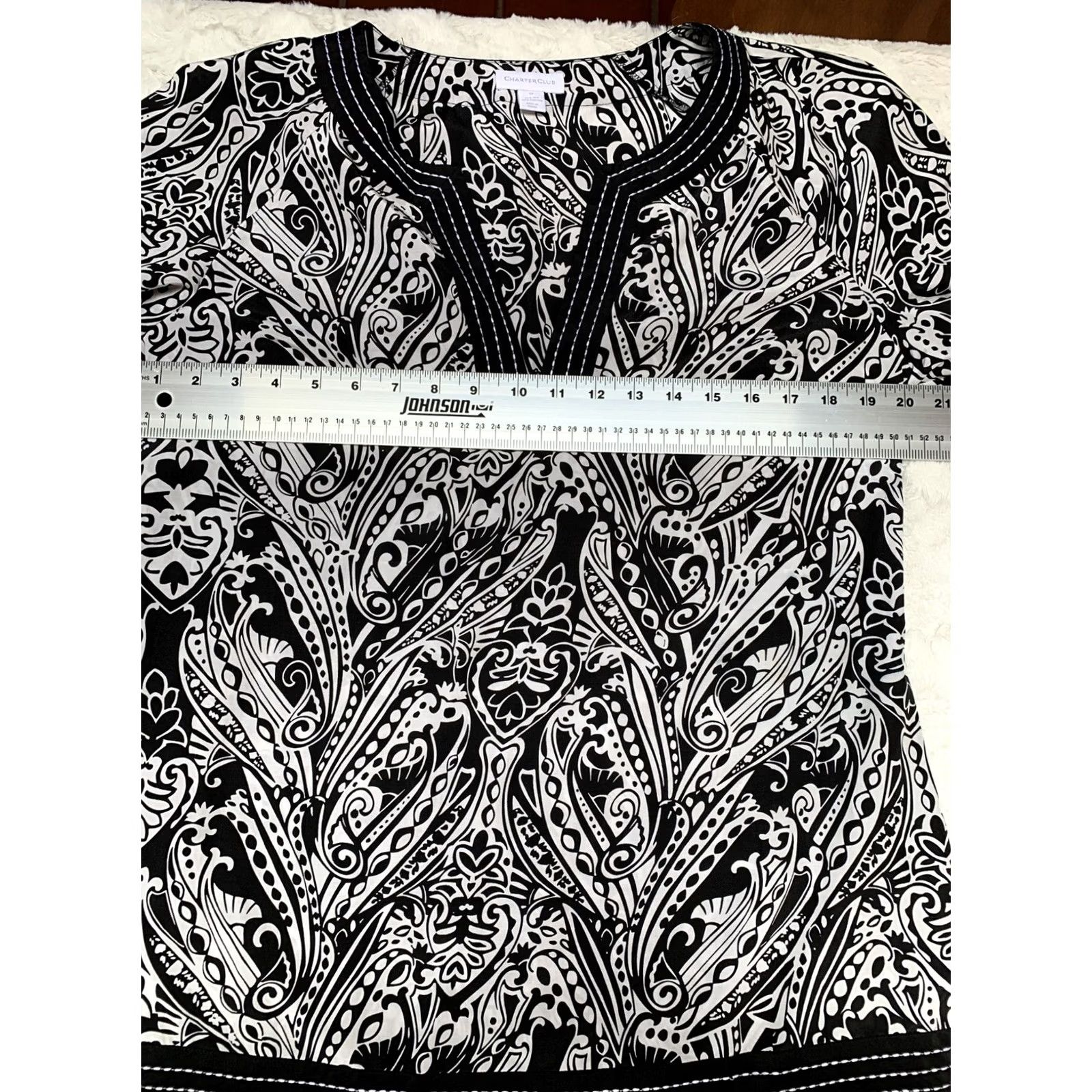 Charter Club Charter Club Women’s Silk Cotton Tunic Top Size 12 Black White Print 3/4 Sleeve Shirt Ladies Tunic Floral Black/White Print 12 Womens Size XL / US 12-14 / IT 48-50 - 5 Thumbnail