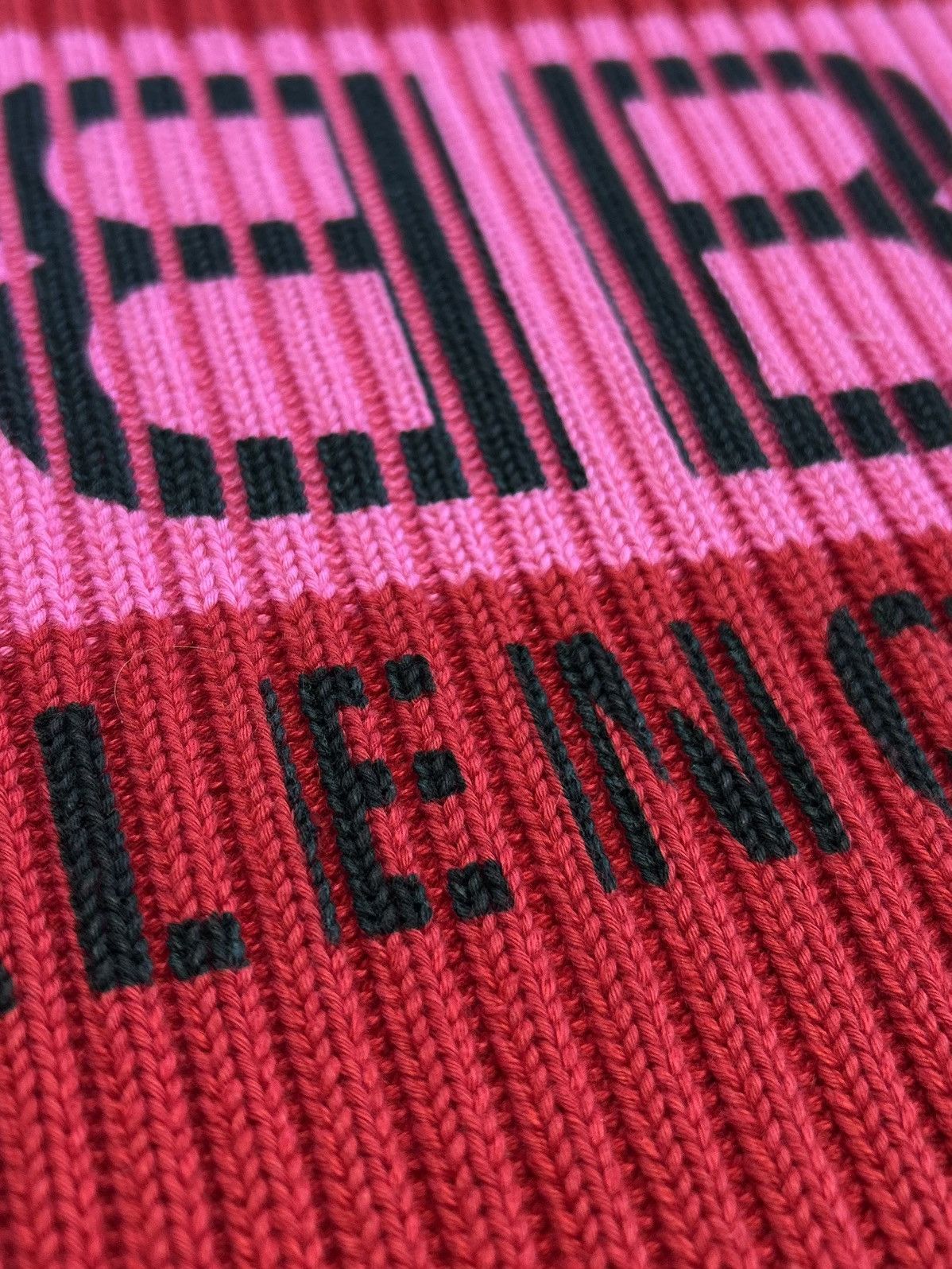 Balenciaga 2020 Bicolor Stripe Logo Knit Red & Pink Size US XS / EU 42 / 0 - 10 Thumbnail