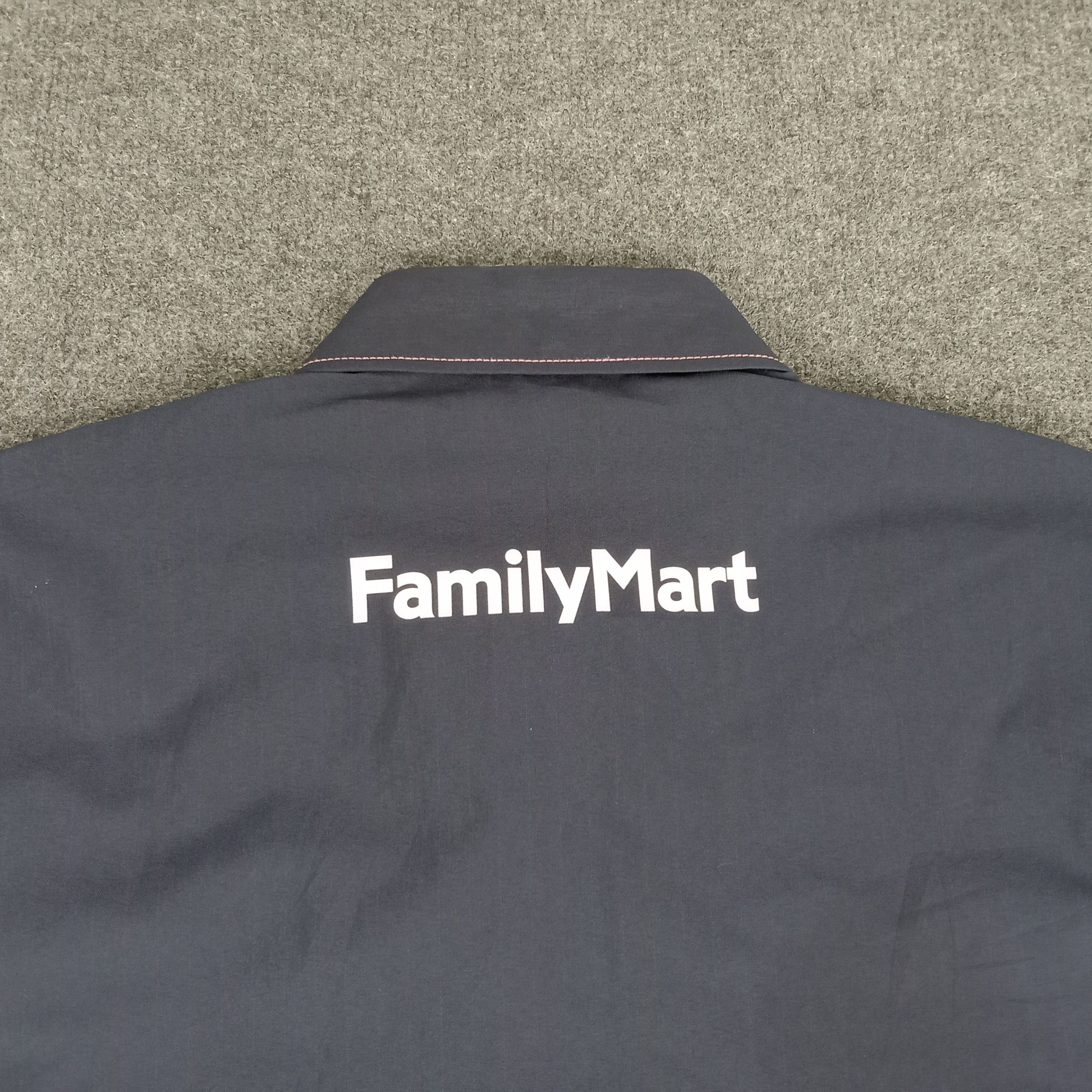 Japanese Brand × Vintage Family Mart Japanese Brand Long Sleeve Staff Jacket Size US M / EU 48-50 / 2 - 4 Thumbnail