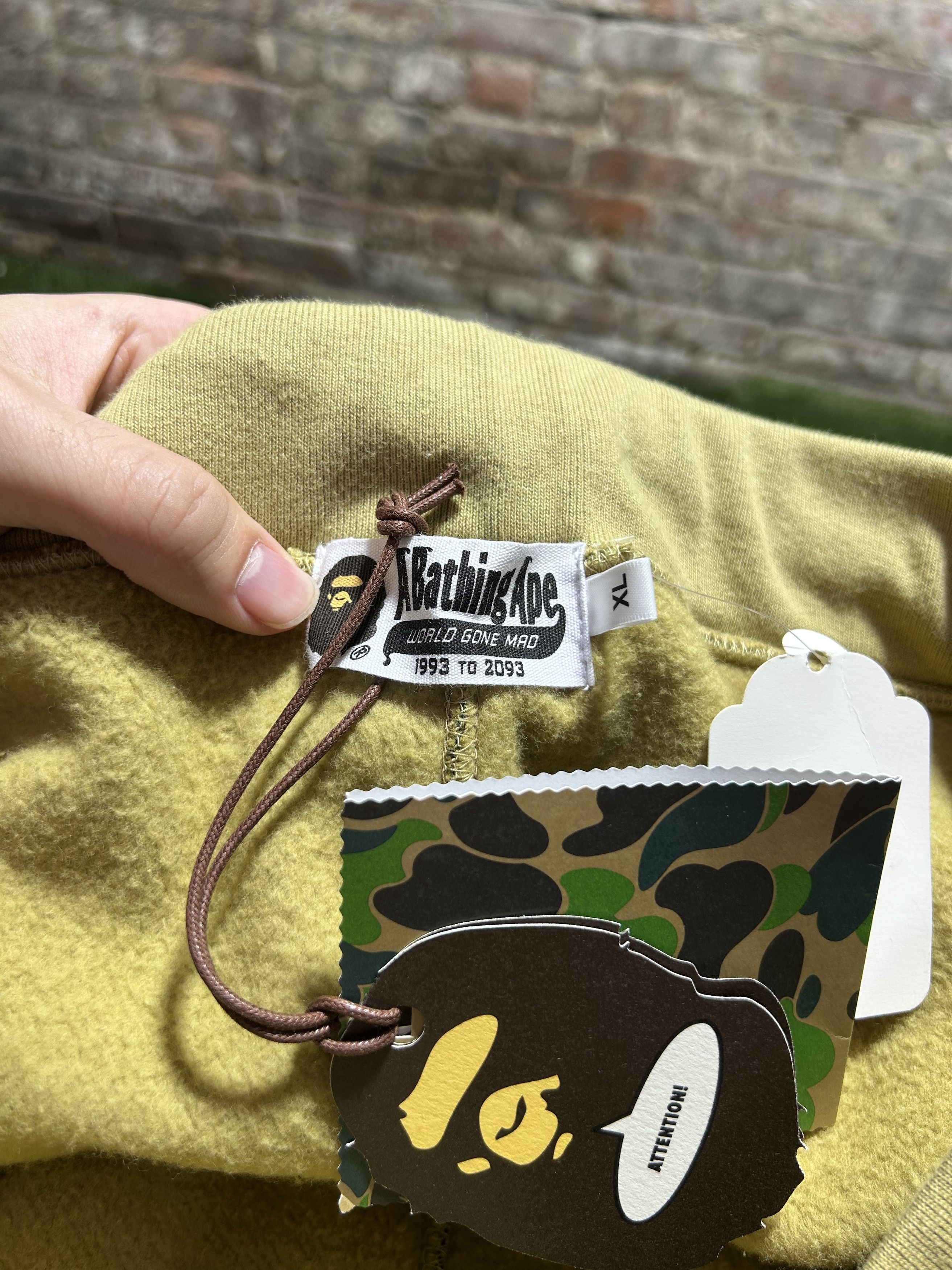 Bape BAPE ABC Camo Crystal Apehead Sweats Size US 38 / EU 54 - 4 Thumbnail