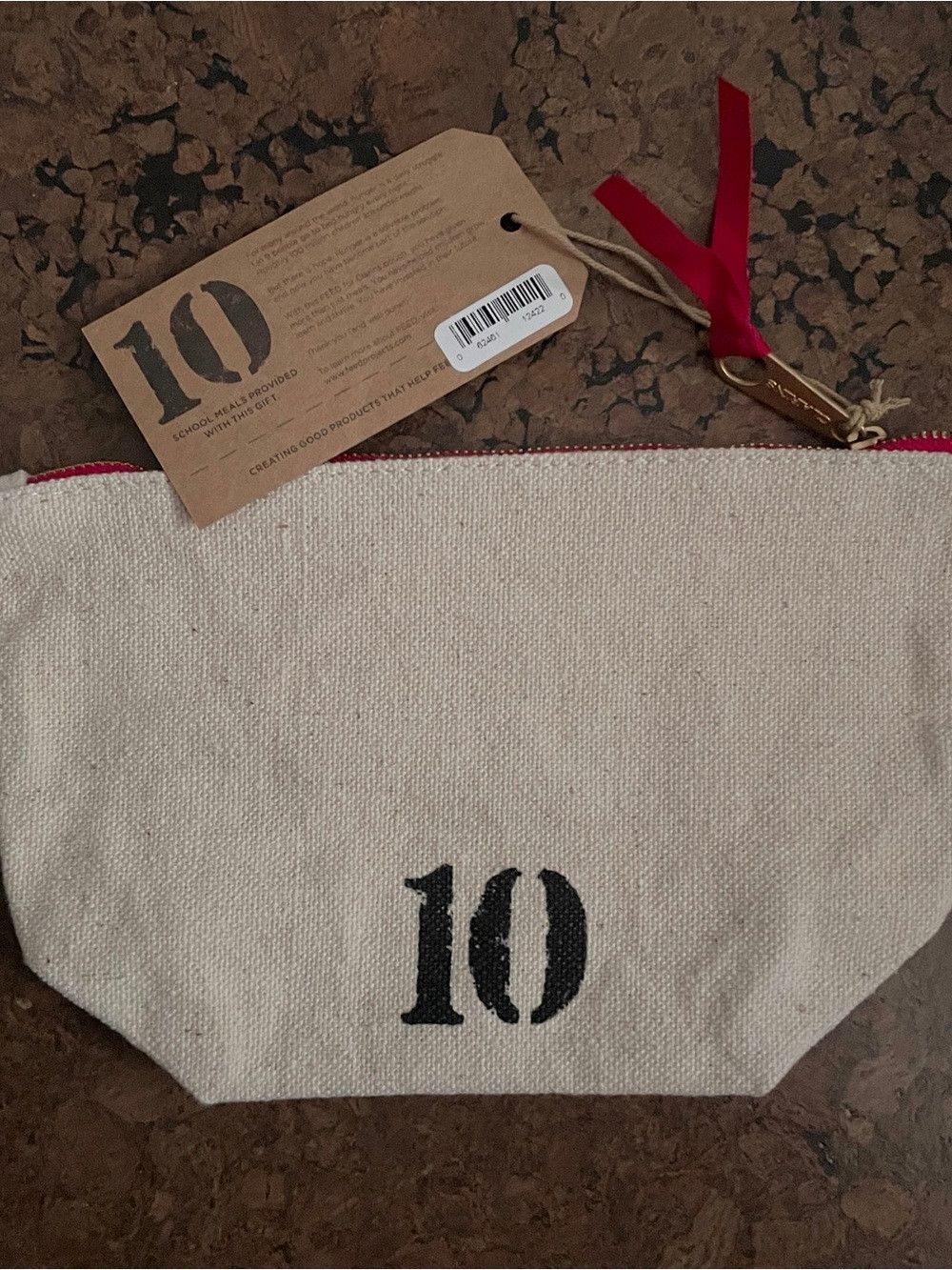 Other FEED x Clarins Canvas Makeup Bag - New with Tags! Size ONE SIZE - 6 Thumbnail