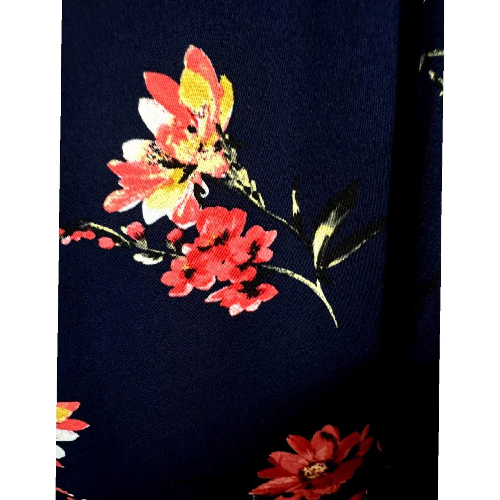 Vintage Papermoon Blouse Sleeveless Spaghetti Straps Navy Floral 1X Womens V-Neck Pullover Casual Party/Cocktail Travel Lightweight Polyester Spandex Rayon Size XL / US 12-14 / IT 48-50 - 6 Thumbnail