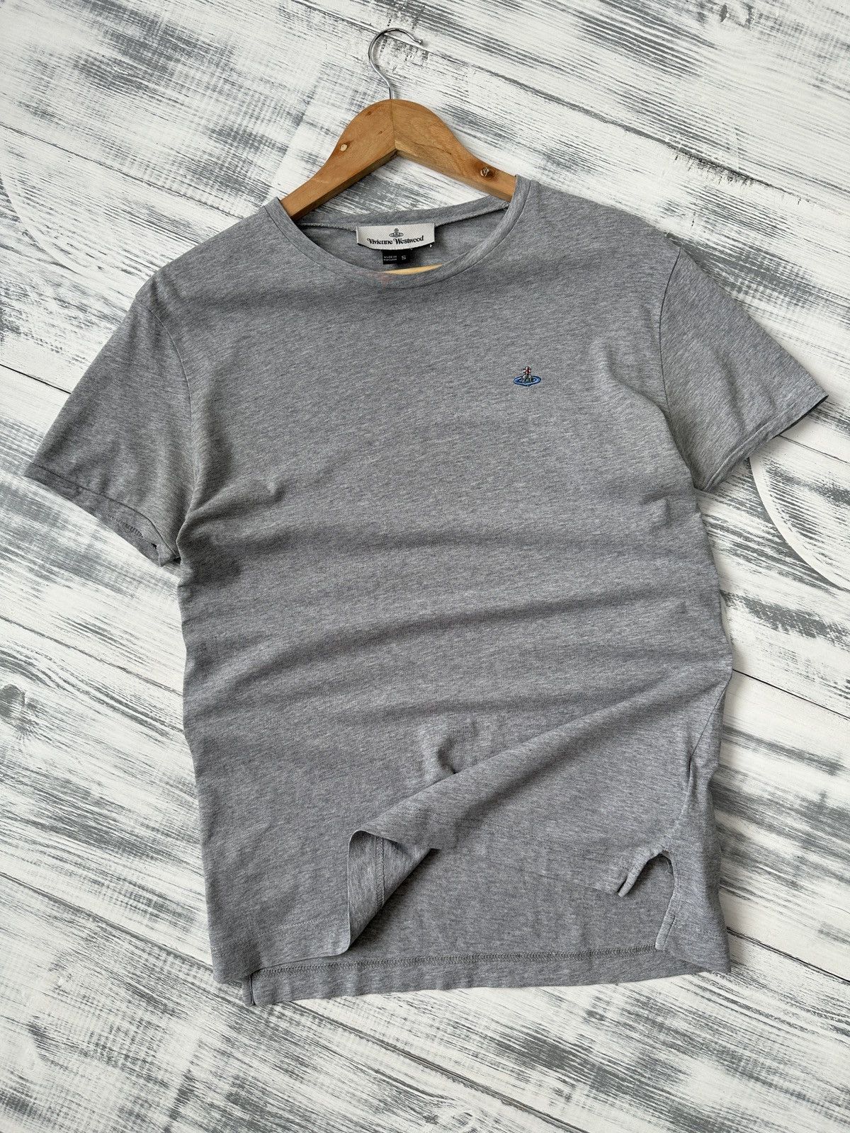 Vivienne Westwood VIVIENNE WESTWOOD Orb Logo Gray T-Shirt Men’s Size S Size US S / EU 44-46 / 1 - 8 Thumbnail