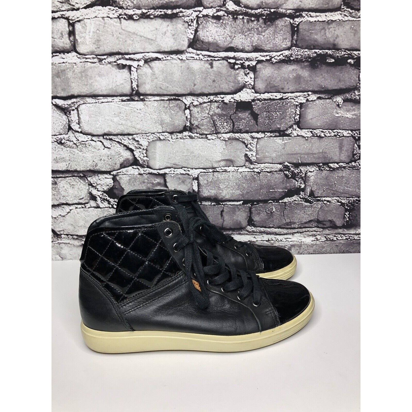 Ecco ECCO Soft 7 Black Leather Quilted Comfort Casual Sneakers Sh Size US 7.5 / IT 37.5 - 12 Thumbnail
