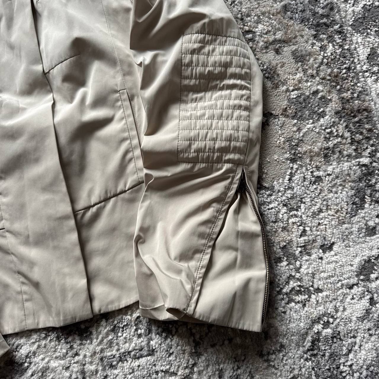 Hugo Boss Vintage Hugo Boss Avantgarde Nylon Utility Bomber Jacket Size L / US 10 / IT 46 - 8 Thumbnail