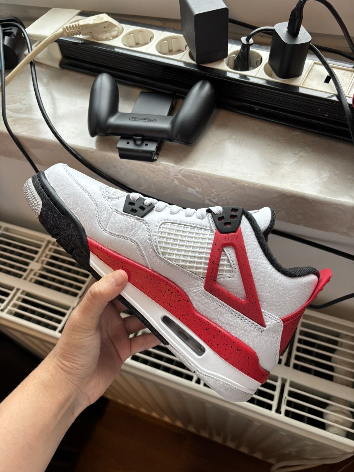 Jordan Brand Nike air Jordan 4 retro red cement 38.5 Size US 6 / EU 39 - 2 Thumbnail