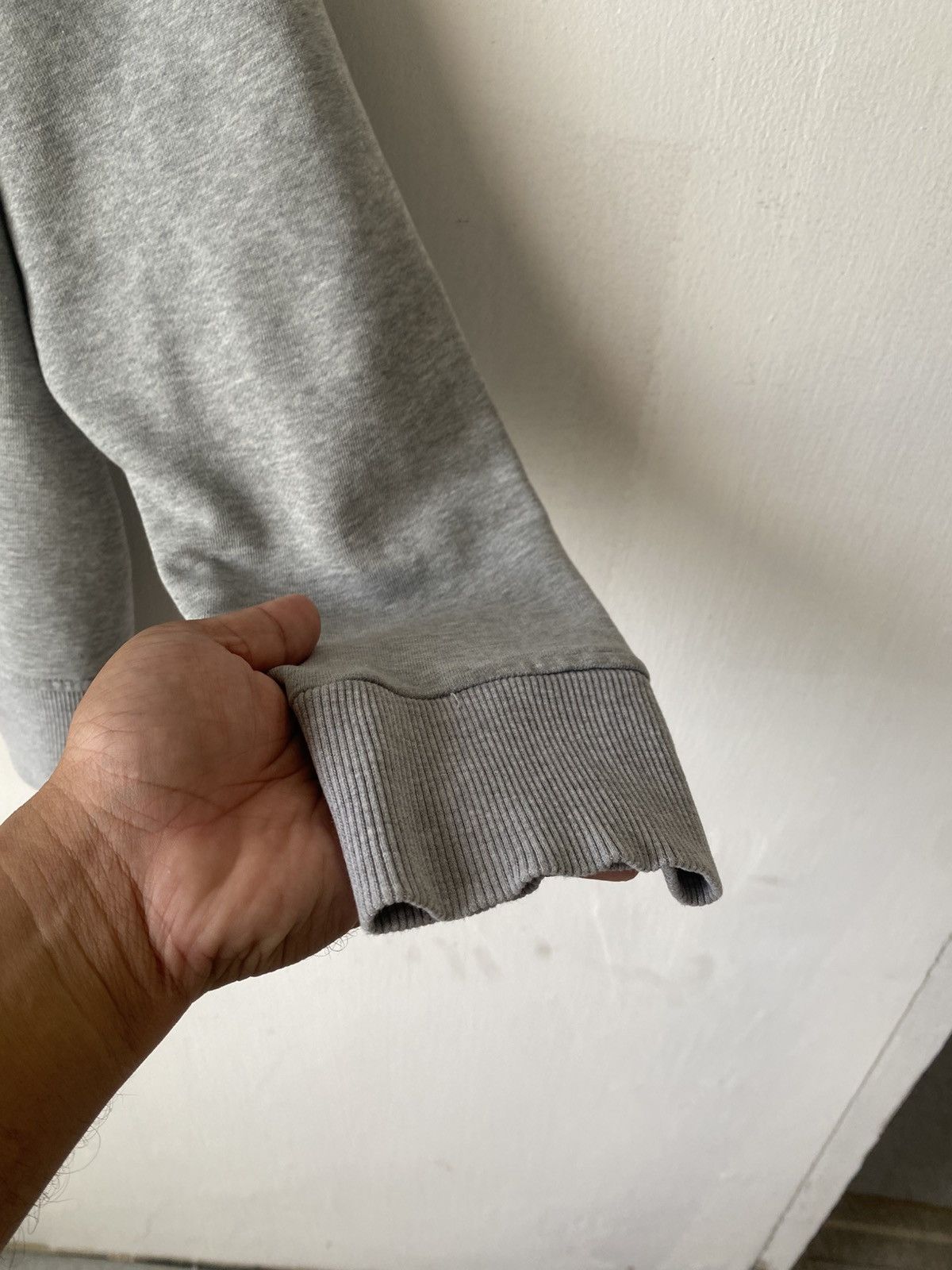 Japanese Brand × Vintage FC Barcelona Grey Zip-Up Hoodie Vintage Sportswear Fan Gear Size US XXS / EU 40 - 11 Thumbnail