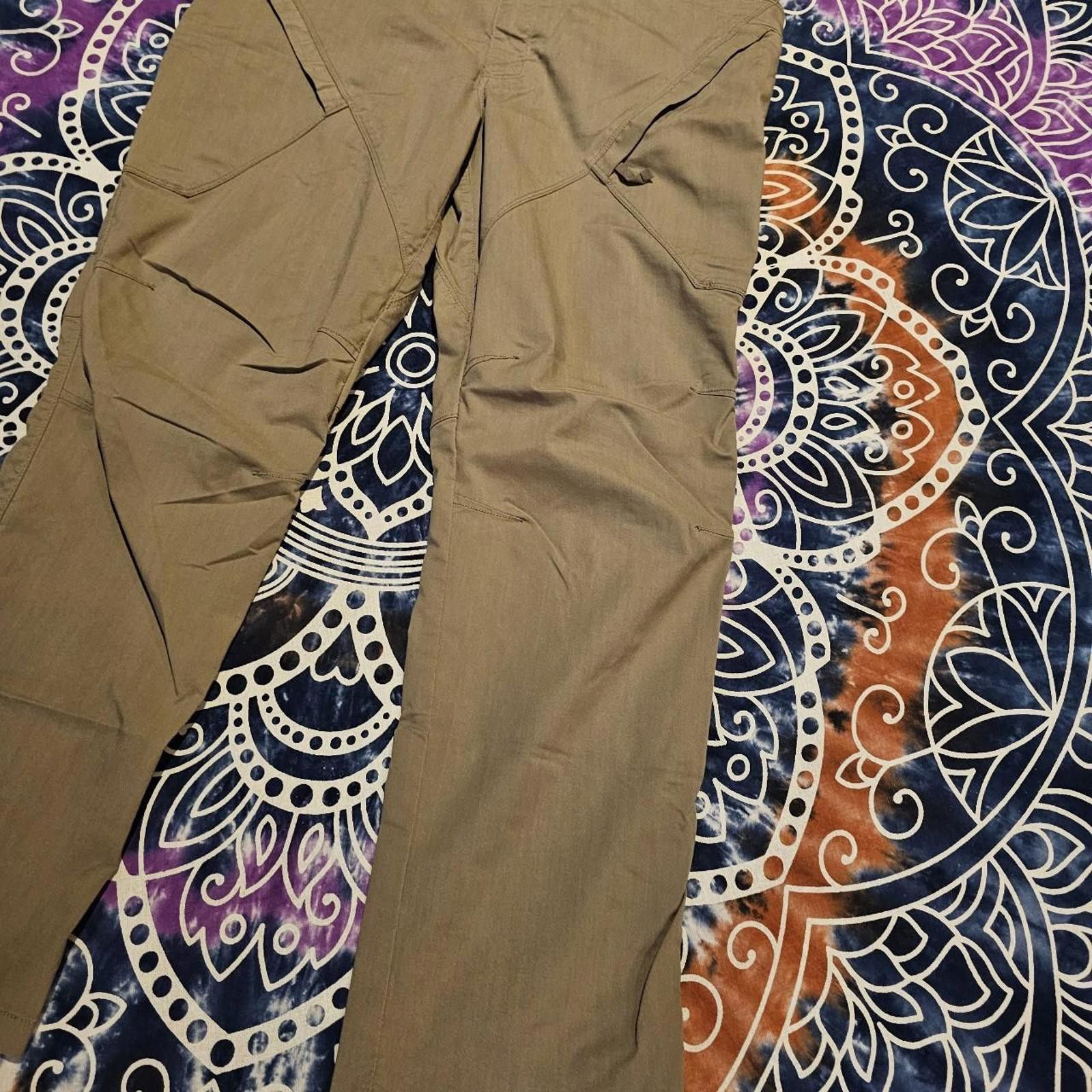 Designer 5.11 Tactical Men's Khaki Trousers Size US 38 / EU 54 - 3 Thumbnail