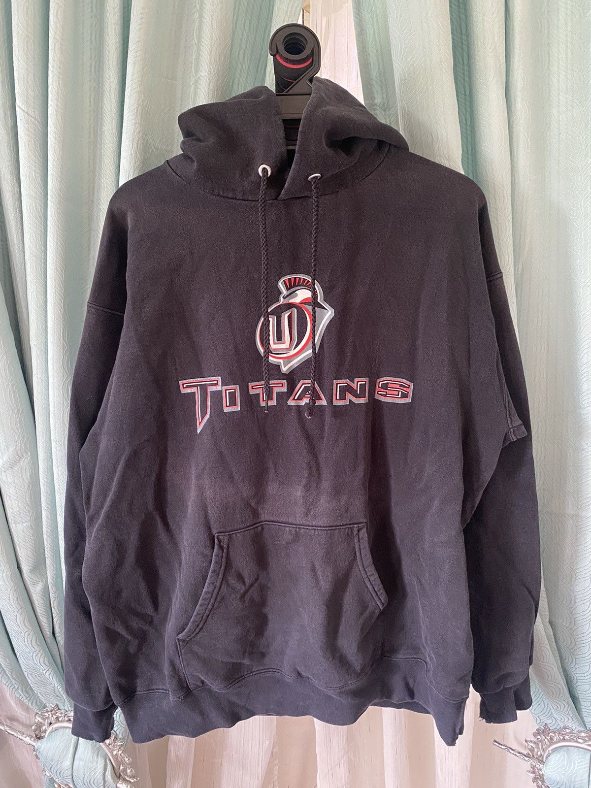 image of Vintage Titans Black Hoodie, Men's (Size Medium)