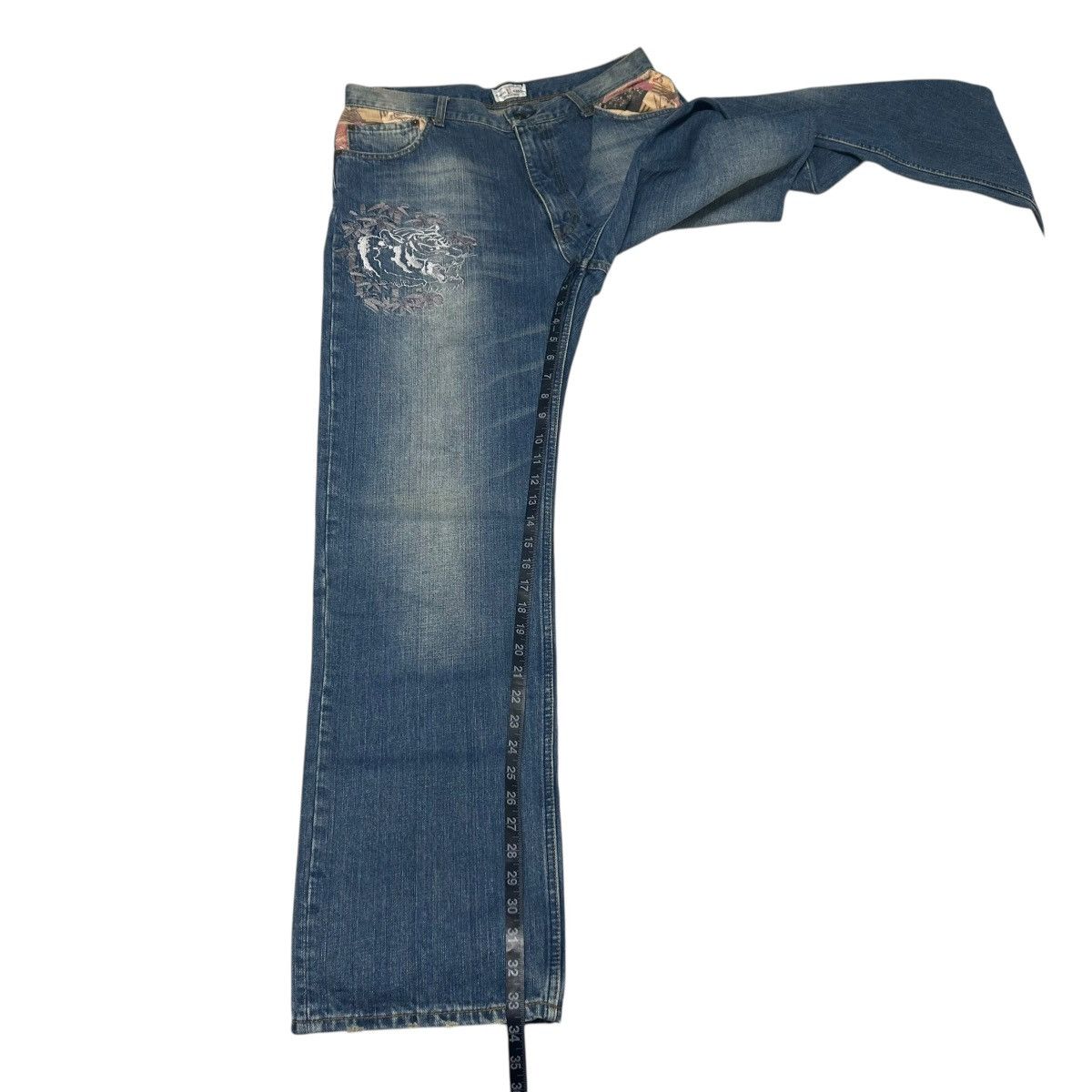 Karakuri Tamashii 512 Karakuri Tamashii jeans embroidered denim blue archive Size US 33 - 21 Thumbnail