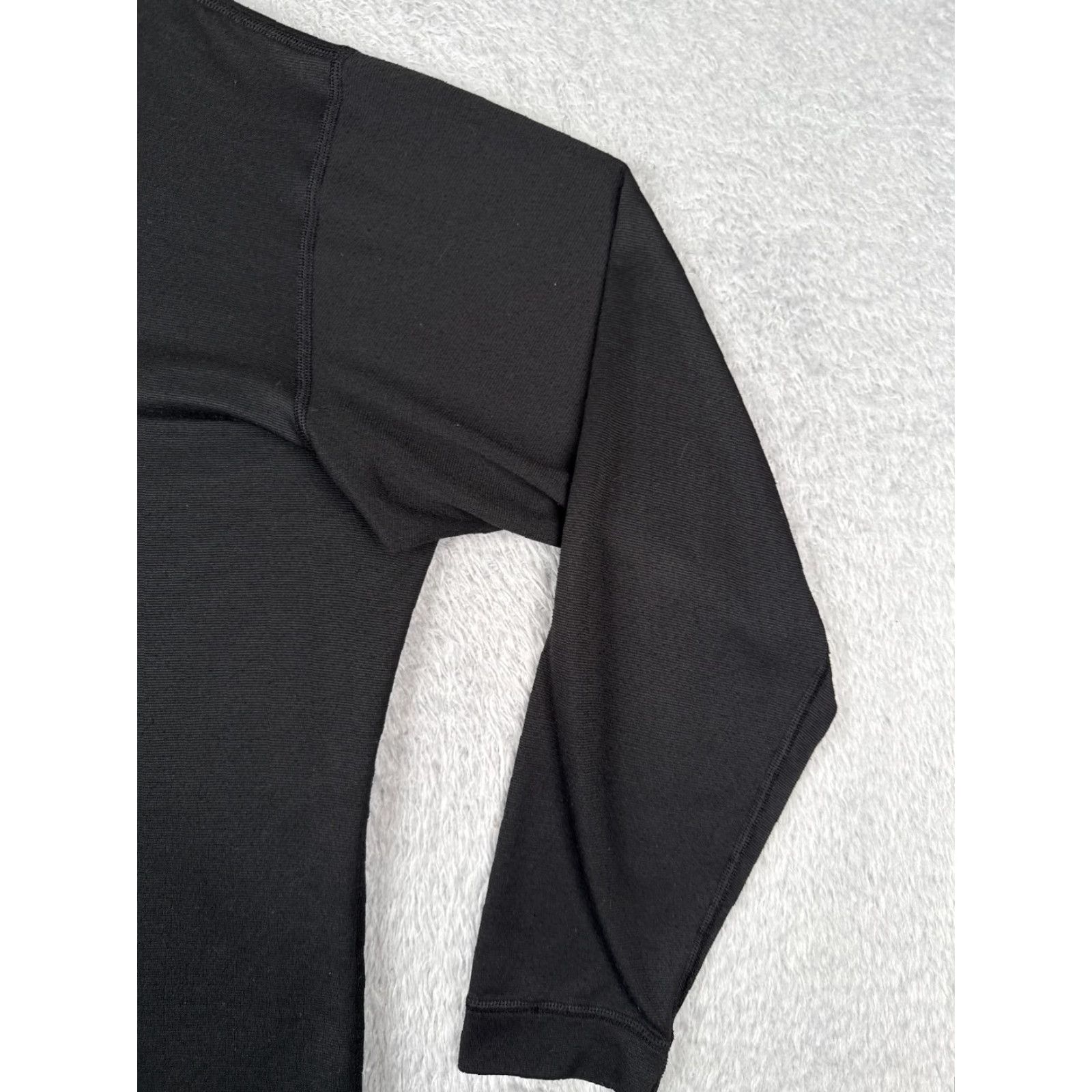 Patagonia Patagonia Shirt Men XL Black Capilene 1/4 Zip Polyester Long Sleeve Size US XL / EU 56 / 4 - 2 Thumbnail