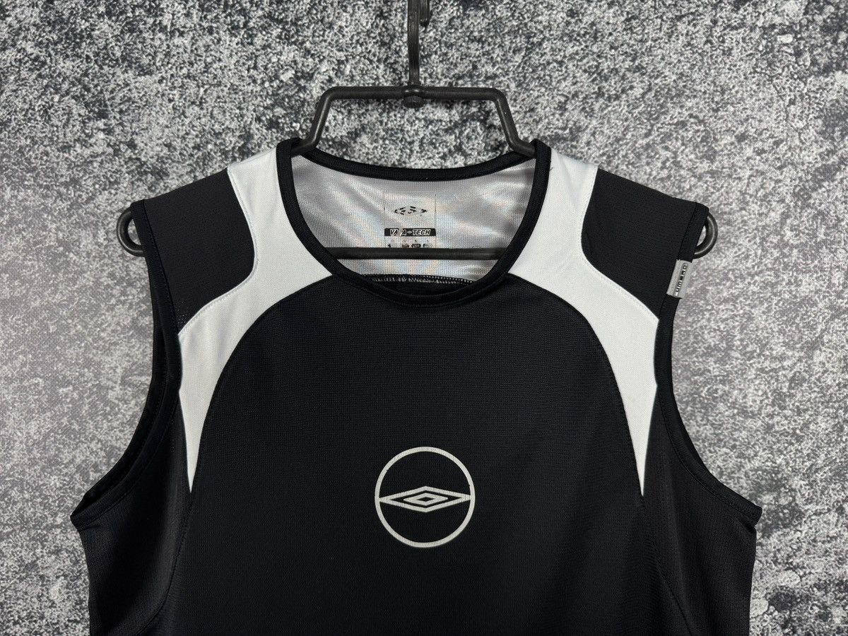 Umbro Men’s Umbro Tank Top Sleeveless Vapa-Tech Sportswear Size M Size US M / EU 48-50 / 2 - 2 Thumbnail