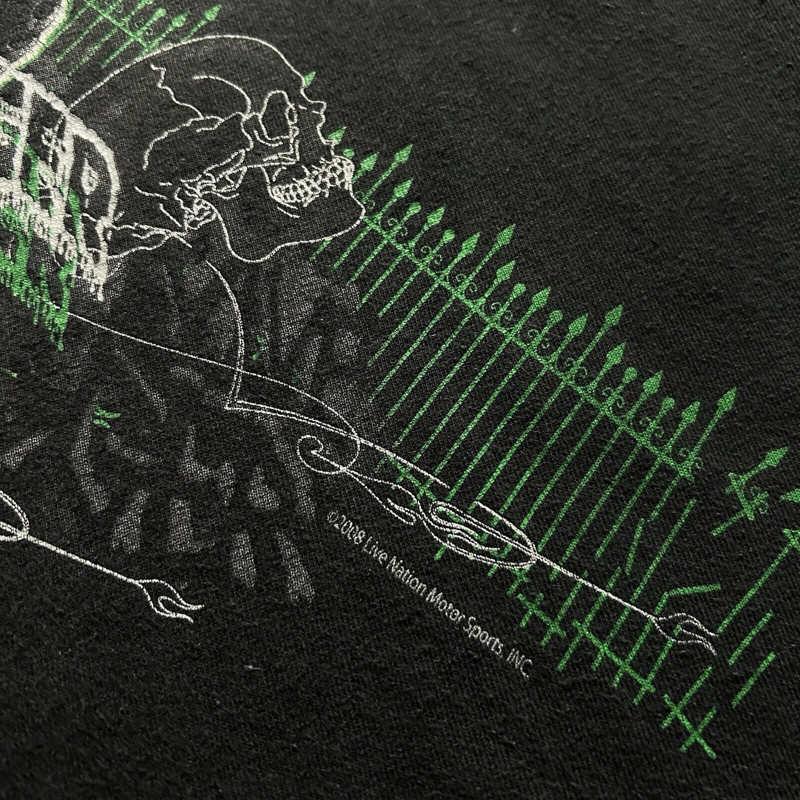 Vintage Vintage Y2K Grave Digger Monster Truck T Shirt Small Faded Size US S / EU 44-46 / 1 - 3 Thumbnail