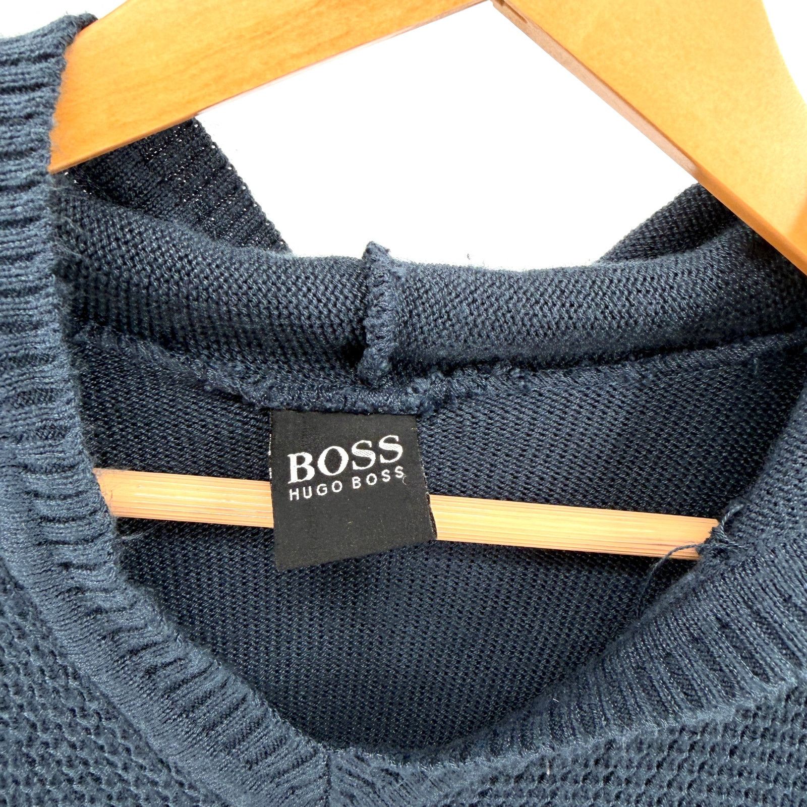 Hugo Boss Navy Blue 100% Cotton Textured Knit Hooded V-Neck Sweater Size US S / EU 44-46 / 1 - 5 Thumbnail