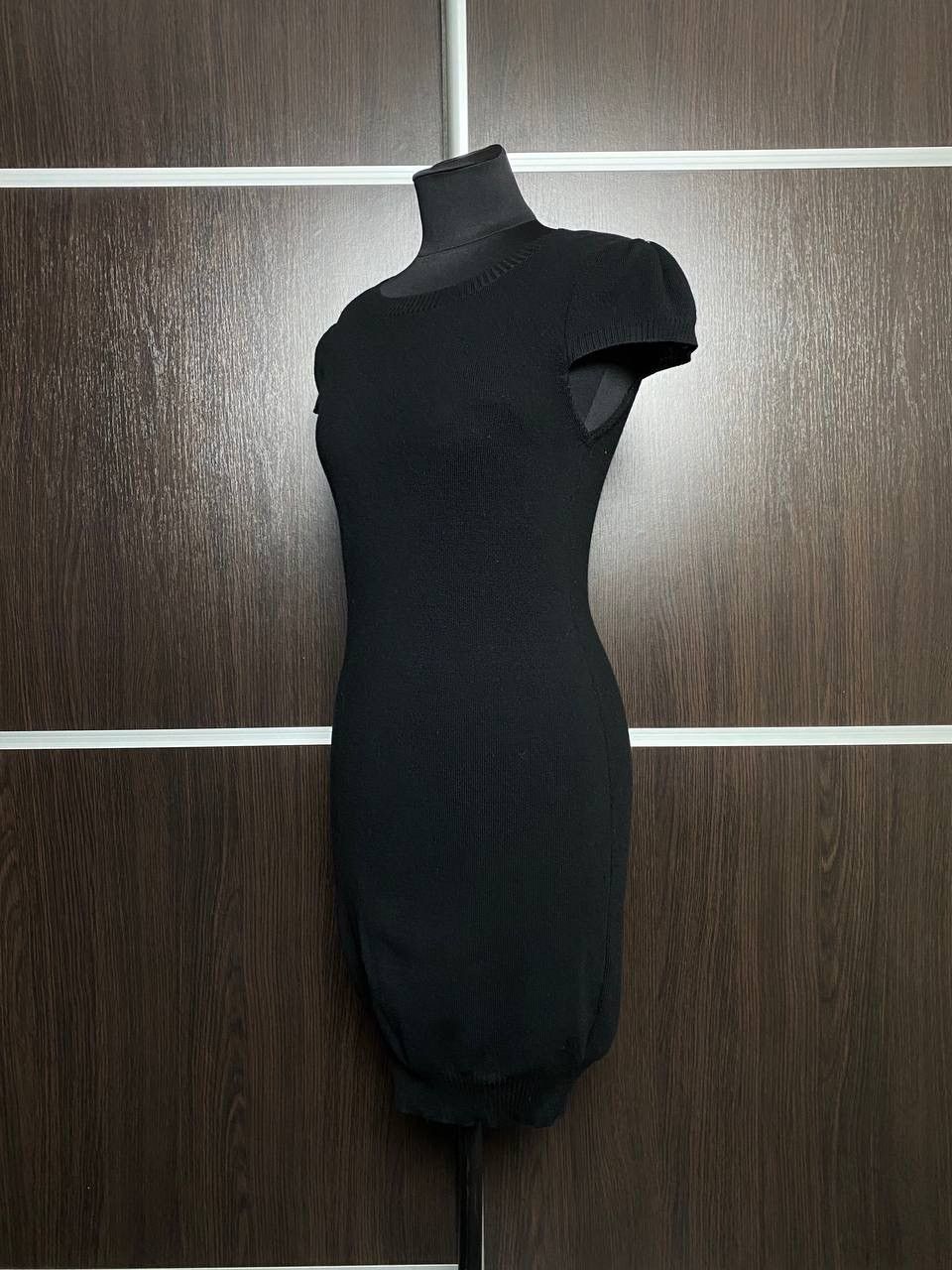 Alice + Olivia × Designer Alice+Olivia Black Knit Bodycon Short sleeve dress Size L / US 10 / IT 46 - 1 Thumbnail