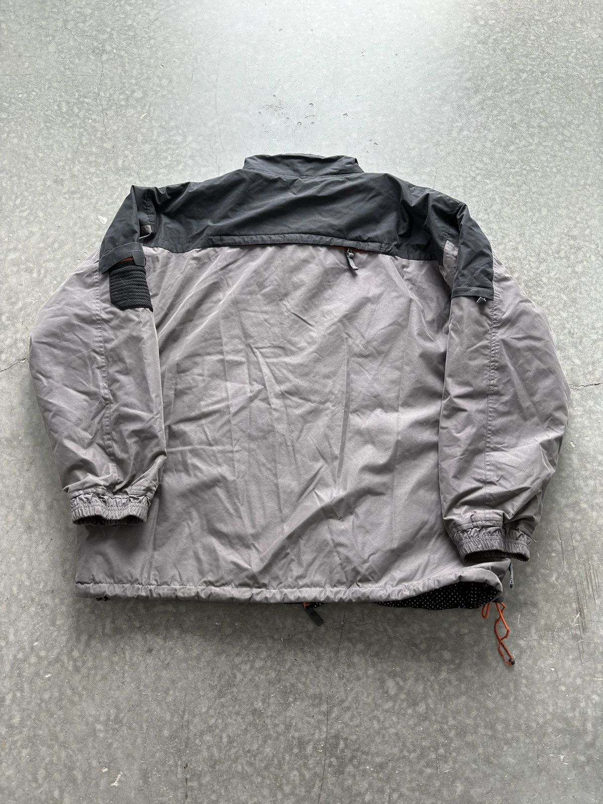 Vintage Vintage Y2K No Boundaries Snowboarding Jacket Utility Gorp Size US XL / EU 56 / 4 - 9 Thumbnail