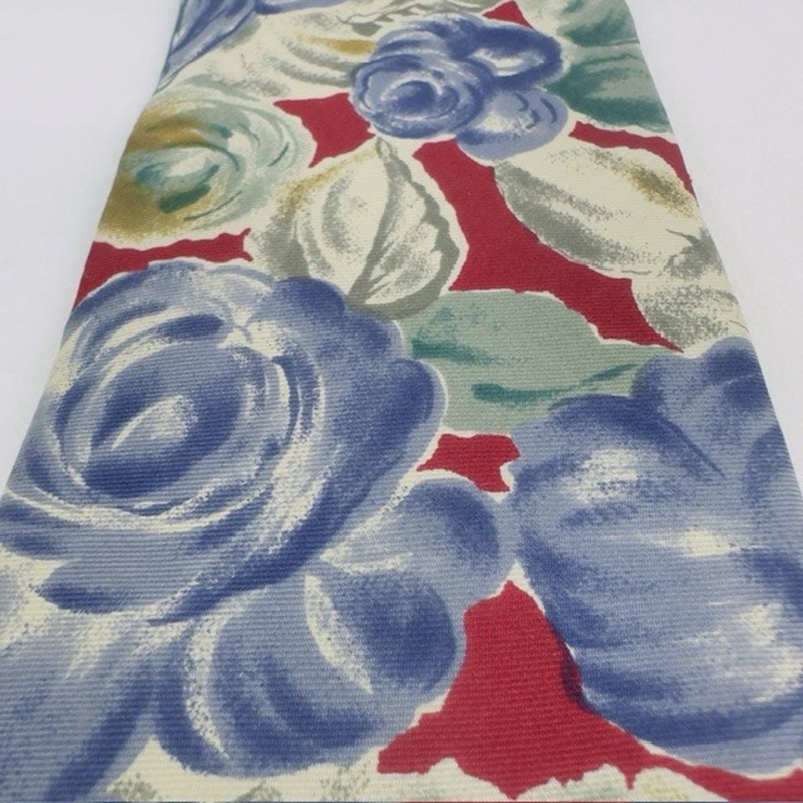 Van Heusen Van Heusen 417 Necktie Red/Blue/Green Floral Silk Preppy Size ONE SIZE - 5 Thumbnail