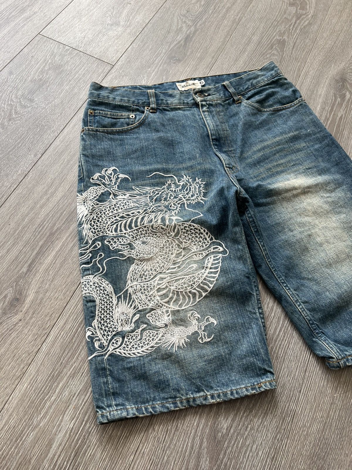 Japanese Brand Vintage Japanese Denim Shorts Dragon Embroidery Samurai Soul Size US 36 / EU 52 - 7 Thumbnail