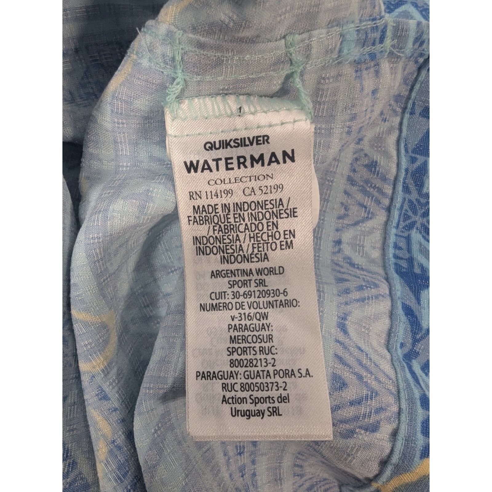 Quiksilver Quiksilver Waterman Shirt Men M Blue Button-Up Geometric Hawaiian Comfort Fit Size US M / EU 48-50 / 2 - 7 Thumbnail
