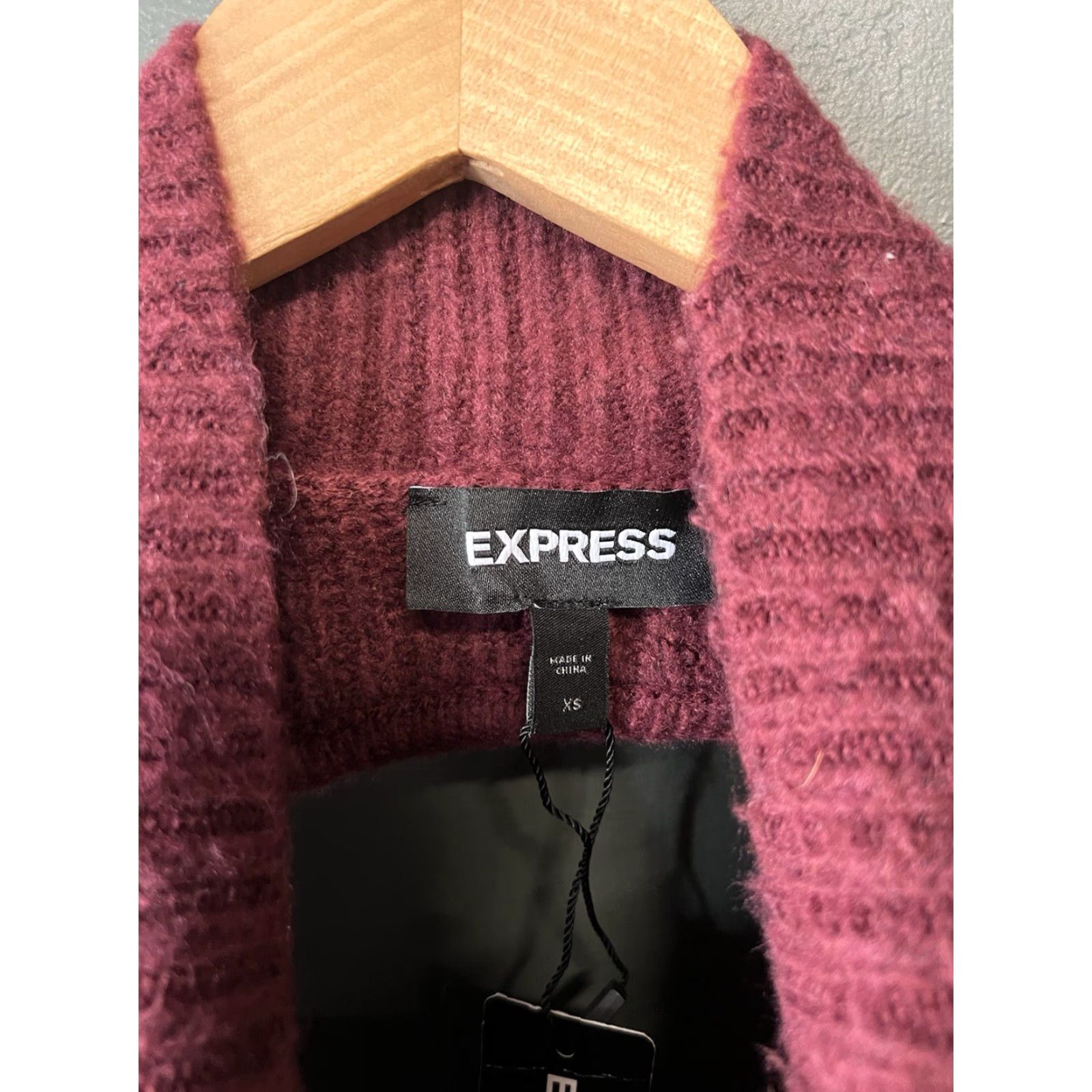 Express Express Sweater Red Long Sleeve Knit Ribbed Size M NWT Womens Knit Pullover Fashion Pullover Sweater Women 20in Pit to Pit 20in Length NWT Size M / US 6-8 / IT 42-44 - 3 Thumbnail
