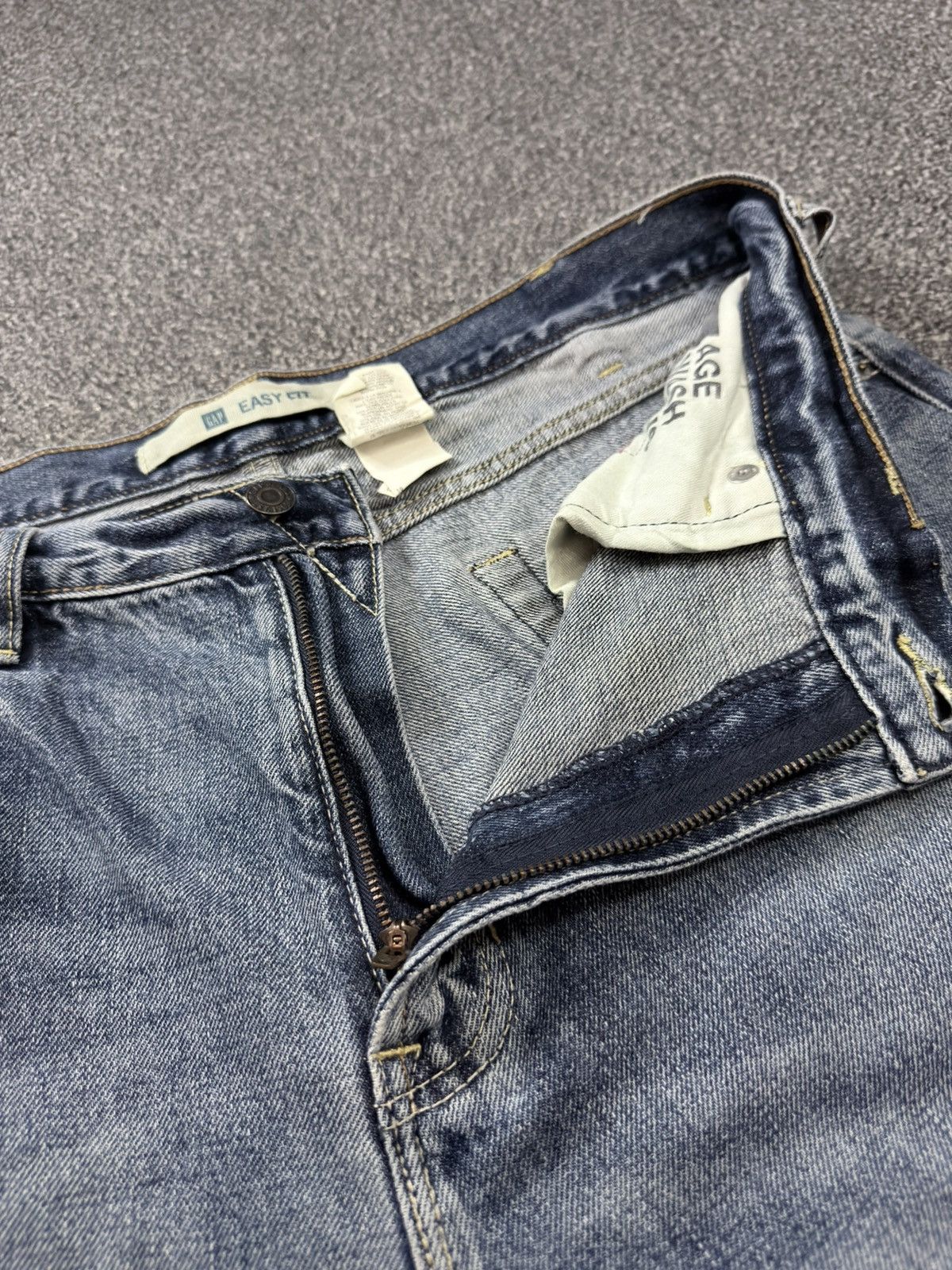 Gap Archives y2k Easy Fit Gap Age Washed Denim Wideleg Jeans Size US 36 / EU 52 - 12 Thumbnail