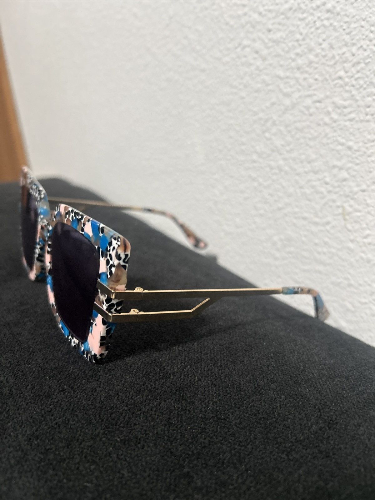 Other Woman’s sun glasses Size ONE SIZE - 2 Thumbnail