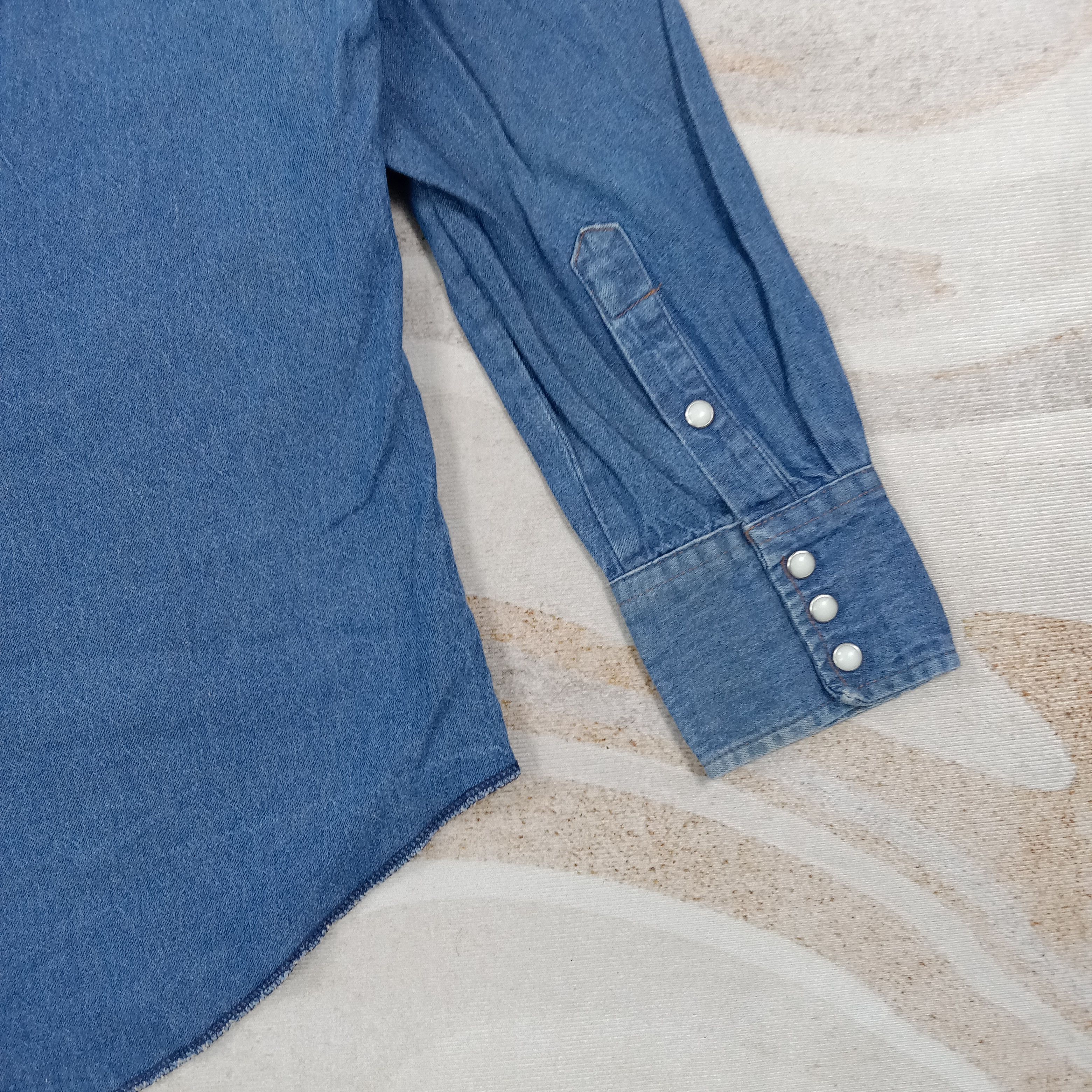 Wrangler Wrangler American Denim Shirt Button Up C276N23 Size US L / EU 52-54 / 3 - 5 Thumbnail