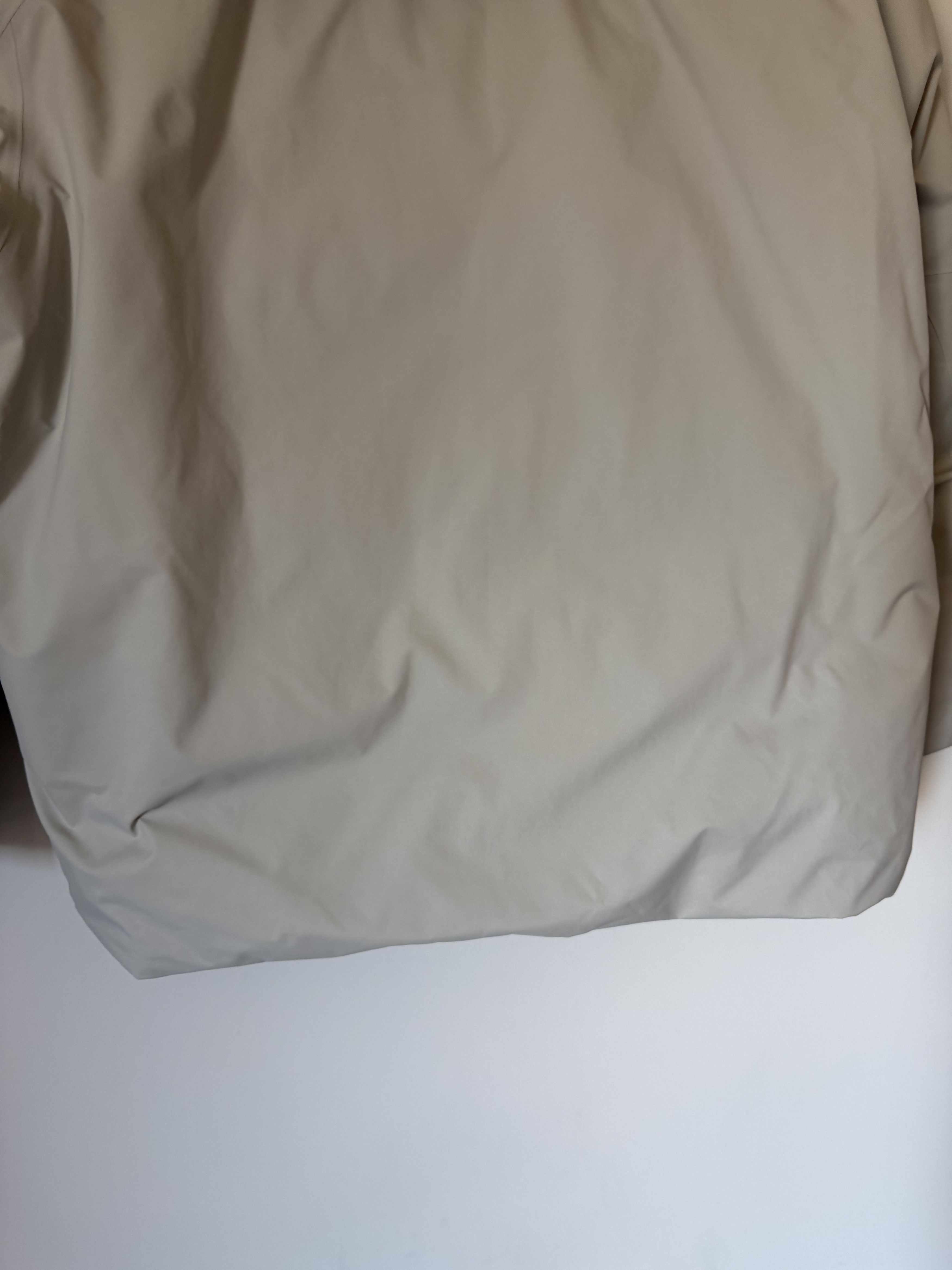 Veilance Arc'Teryx Veilance Sorin Down Jacket in Dark Cocoon White Size US XL / EU 56 / 4 - 7 Thumbnail