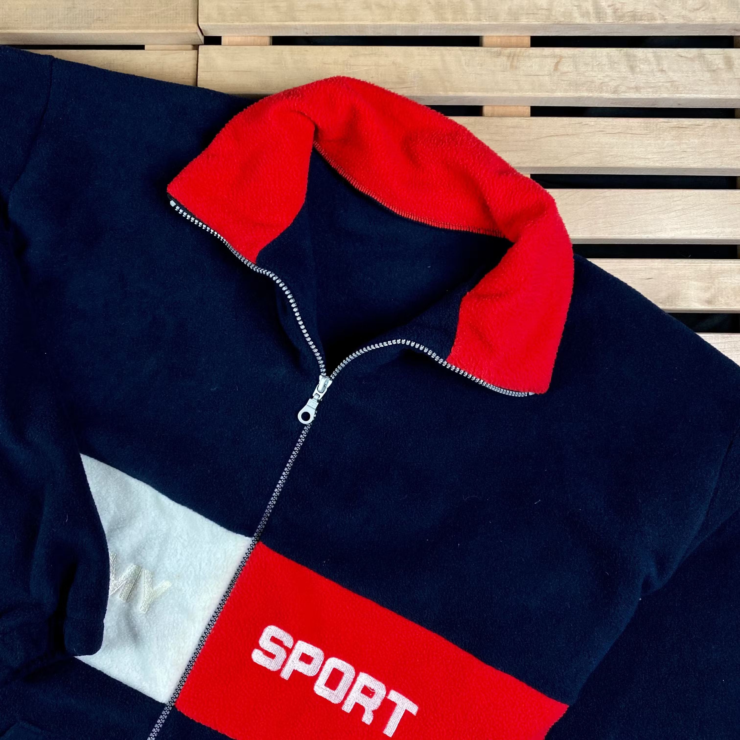 Tommy Hilfiger × Vintage Mens Fleece Jacket Tommy Sport Hilfiger Vintage Size L Size US L / EU 52-54 / 3 - 2 Thumbnail