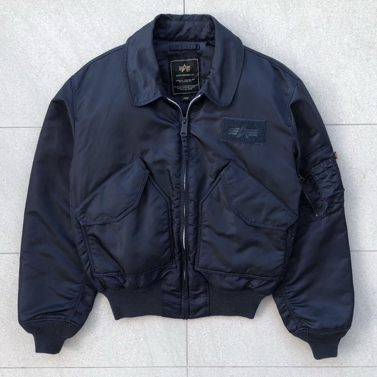 Alpha Industries Alpha Industries Intermediate Type CWU-45 Ma-1 Bomber Jacket Size US L / EU 52-54 / 3 - 1 Thumbnail