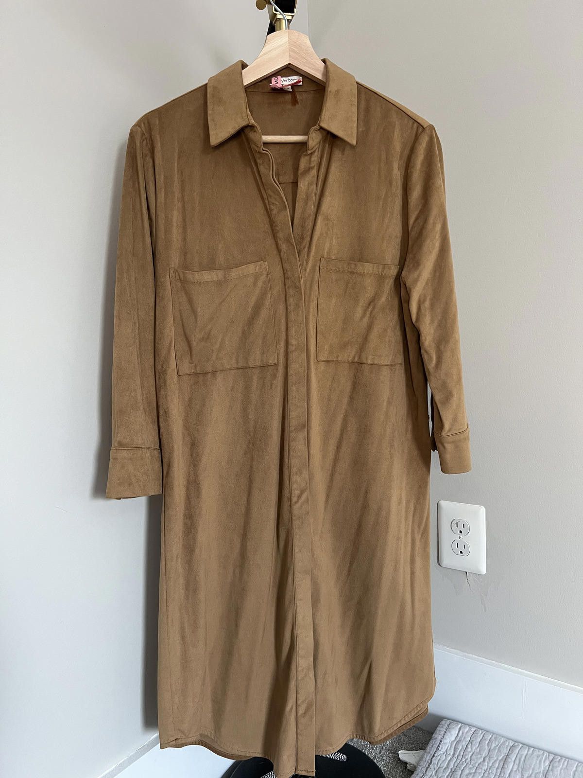 Other Tyler Boe Tan Faux Suede Button-Down Shirt Dress - Medium Size M / US 6-8 / IT 42-44 - 1 Thumbnail