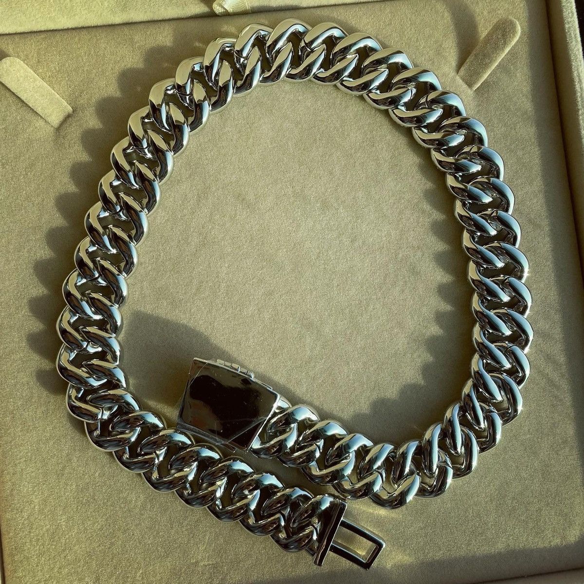 Other Thick Cuban Link Chain Ice Style Finish Size ONE SIZE - 4 Thumbnail
