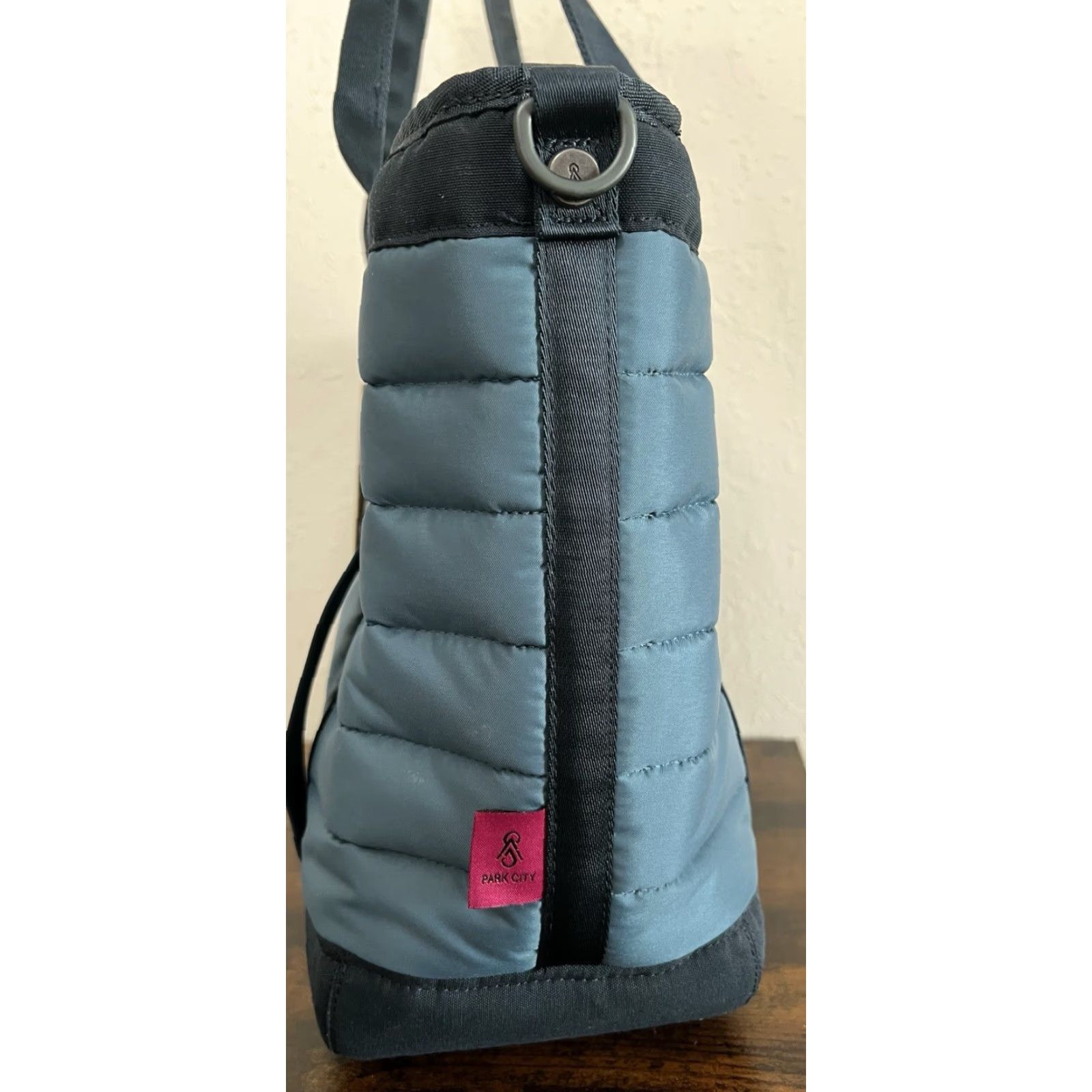 Vintage SMMT Powderloft Tote Bag 20L Insulated NWT Blue Unisex Adults Tote 11.75t x 17w x 5.75d Zip NWT 98 Size ONE SIZE - 5 Thumbnail