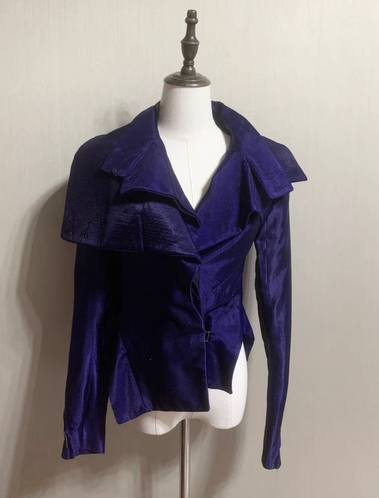 Ann Demeulemeester Ann demeulemeester runway-style deconstructed blazer Size XS / US 0-2 / IT 36-38 - 1 Thumbnail